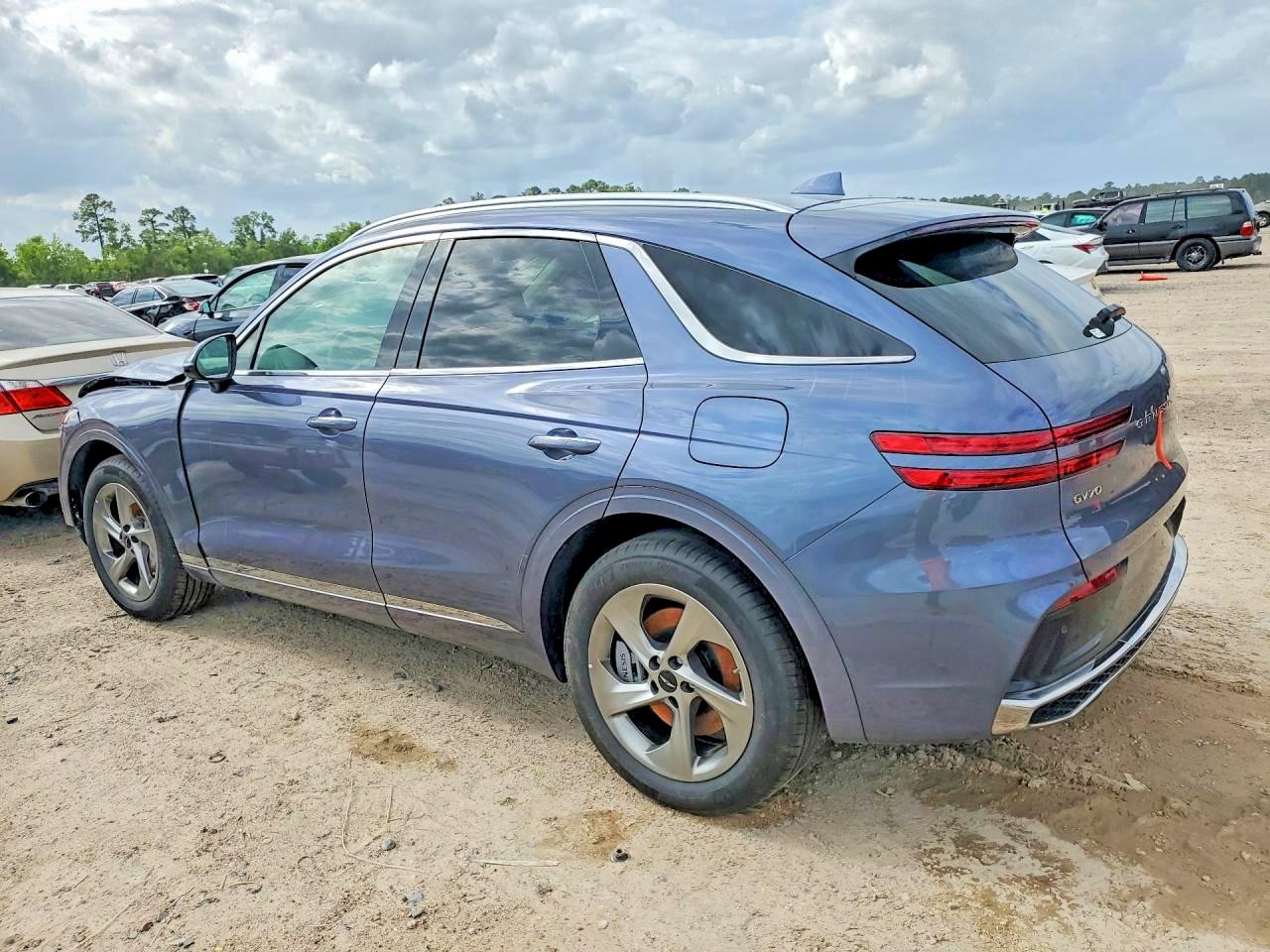 2026 Genesis Gv70 2.5t Standard Blue vin: 5NMMADTB1TH044466