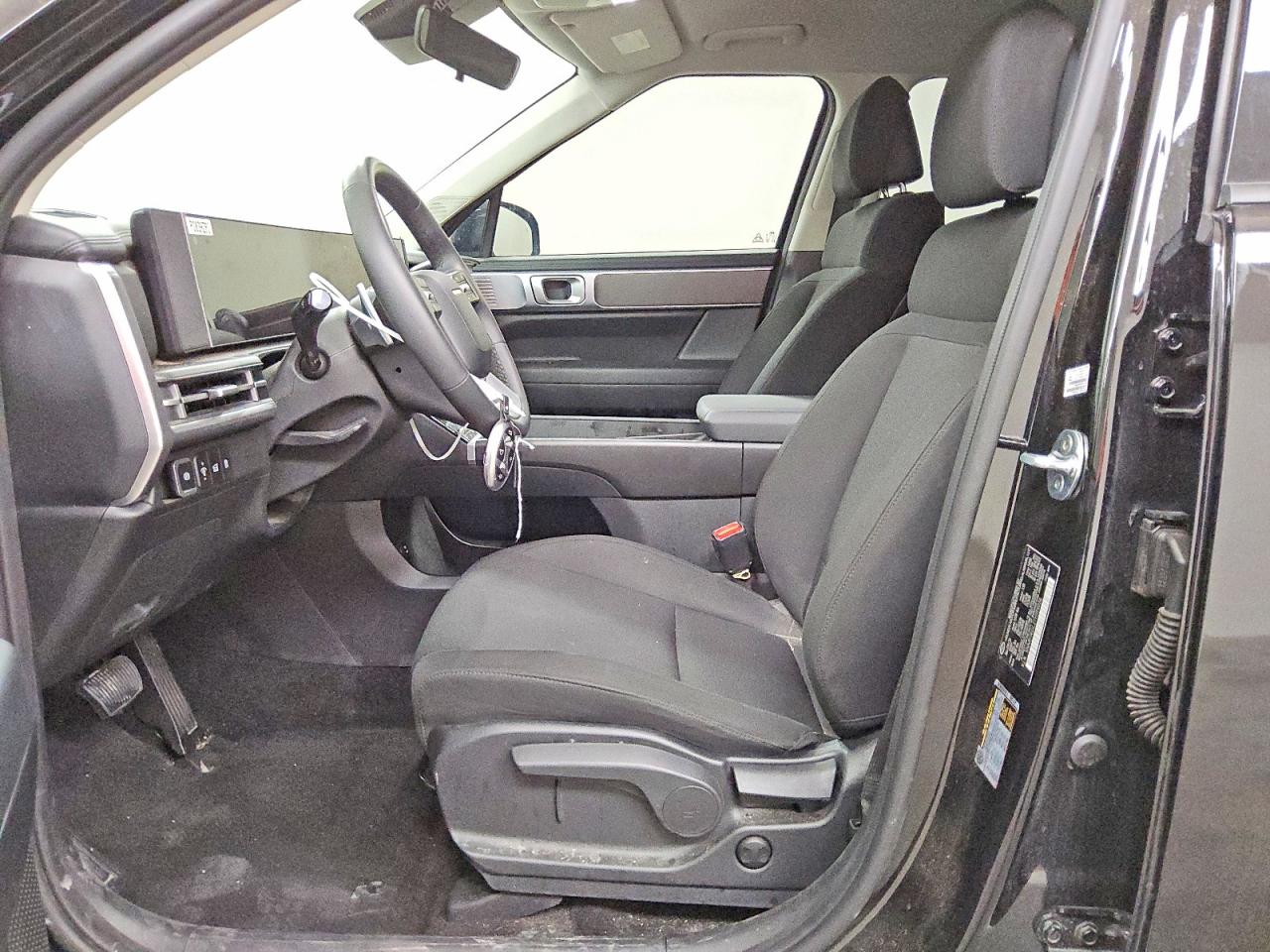 2026 Hyundai Santa Fe Se Black vin: 5NMP14GL2TH194036