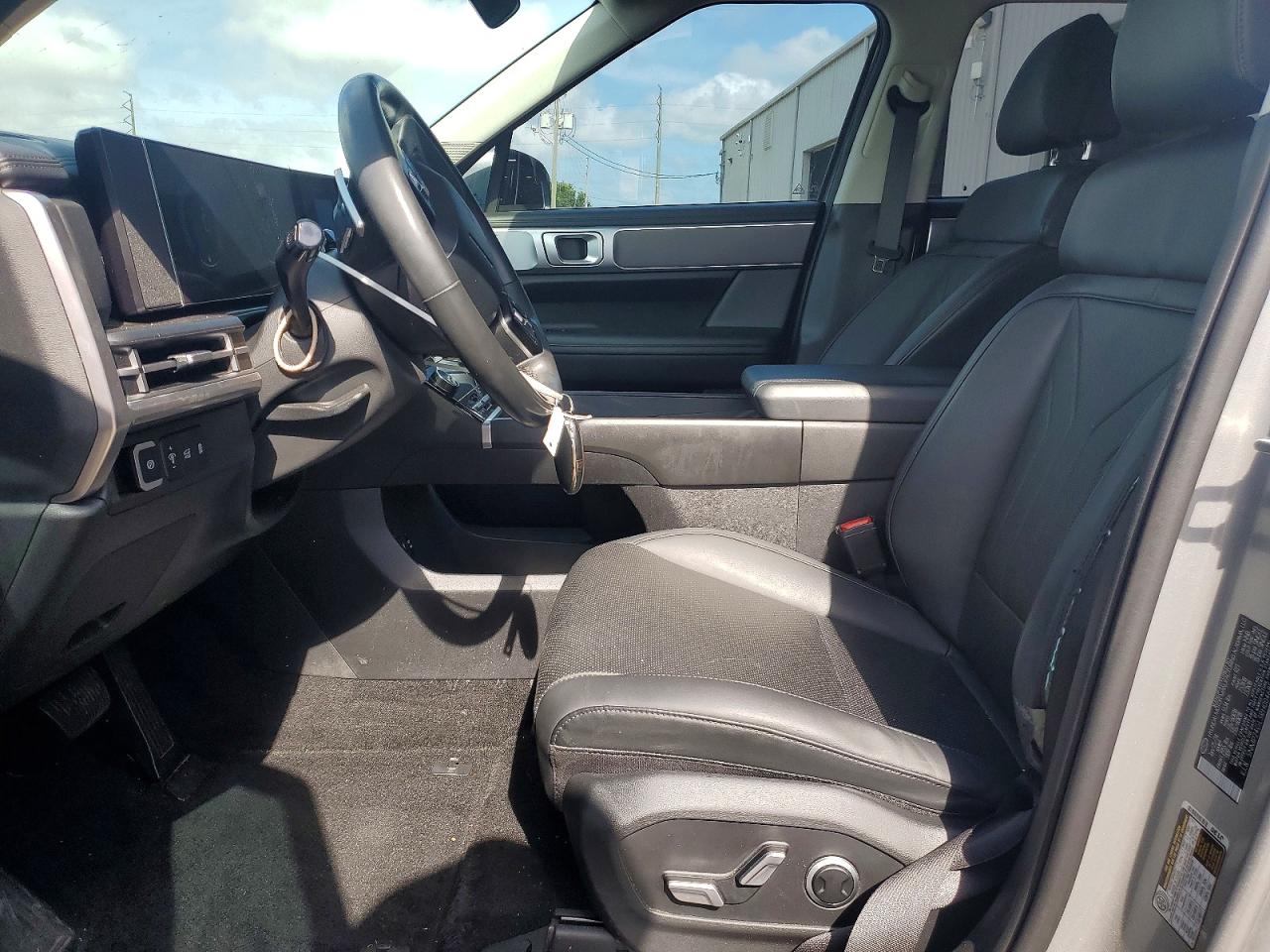 2024 Hyundai Santa Fe Sel Silver vin: 5NMP24GL3RH004685