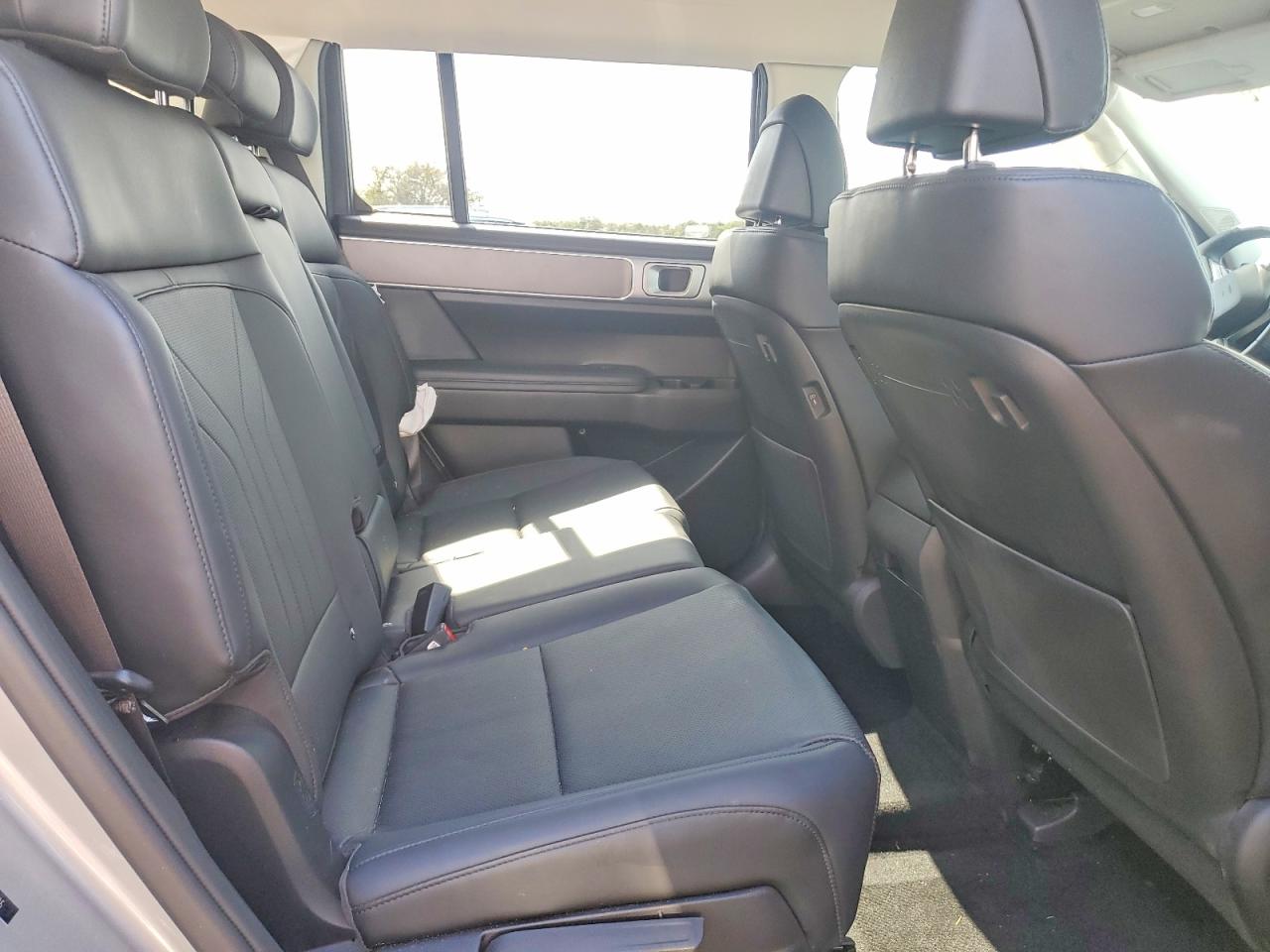 2024 Hyundai Santa Fe Sel Silver vin: 5NMP24GL3RH004685