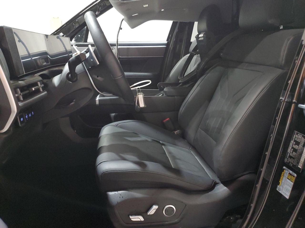 2026 Hyundai Santa Fe Sel Черный vin: 5NMP24GL3TH196102 Damage: Headlining, Broken, Replacement Required