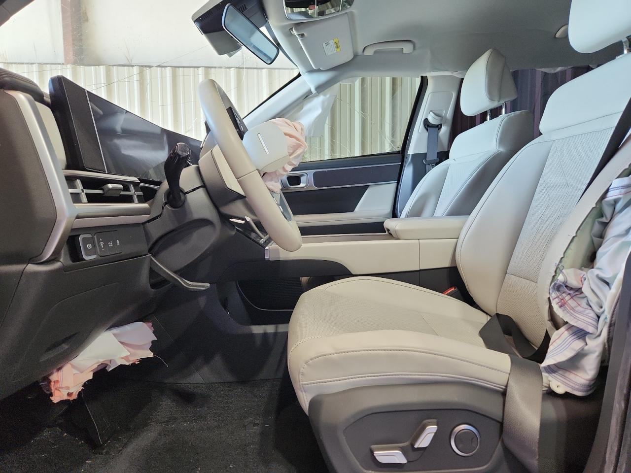2025 Hyundai Santa Fe Sel Черный vin: 5NMP24GL6SH086885 Damage: Airbag - Front Left, Deployed, Replacement Required