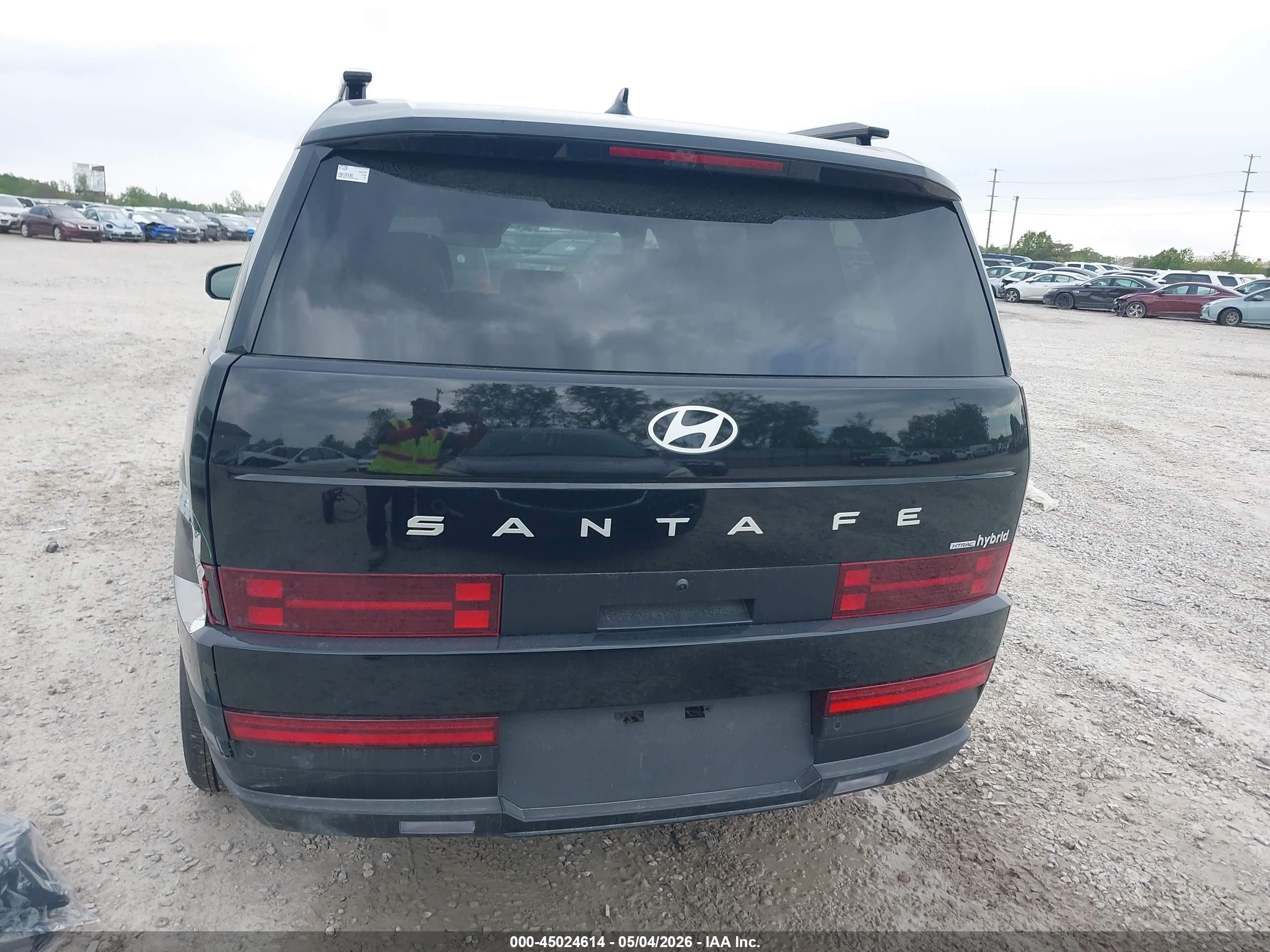 2026 Hyundai Santa Fe Hybrid Sel Black vin: 5NMP2DG13TH095060