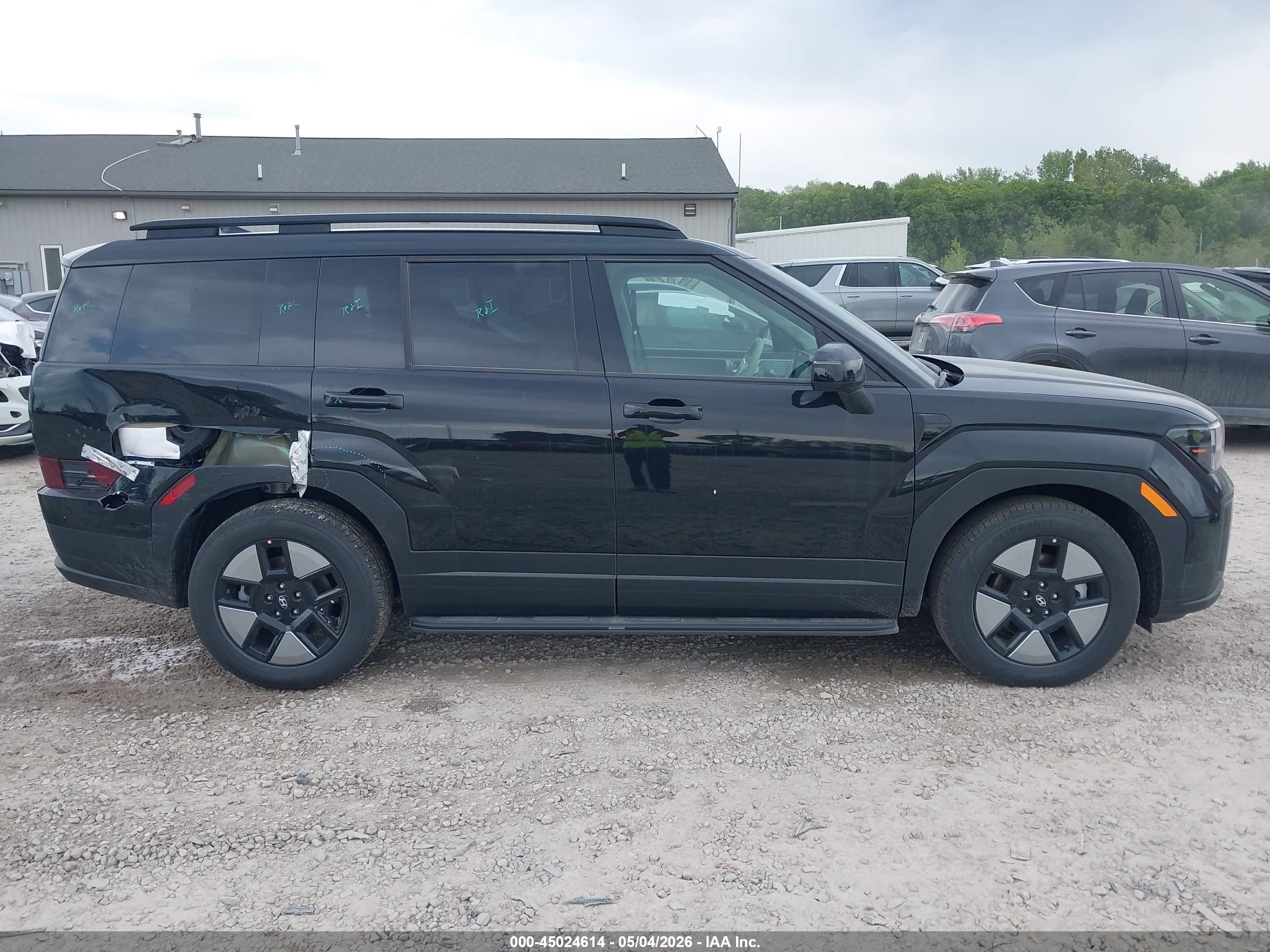 2026 Hyundai Santa Fe Hybrid Sel Black vin: 5NMP2DG13TH095060