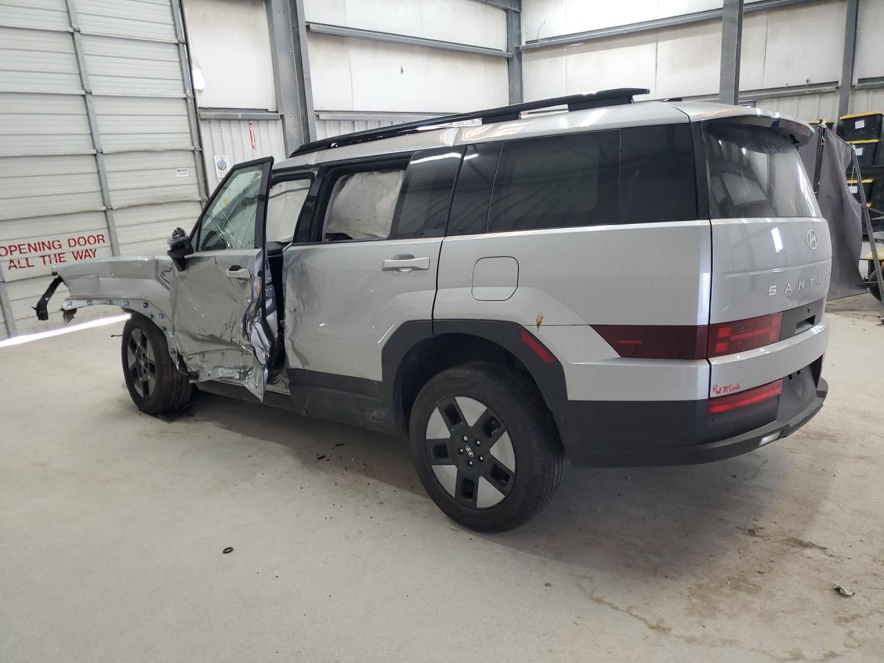 2025 Hyundai Santa Fe Hybrid Sel Silver vin: 5NMP2DG17SH020439 Damage: Left Rear Door, Broken, Replacement Required