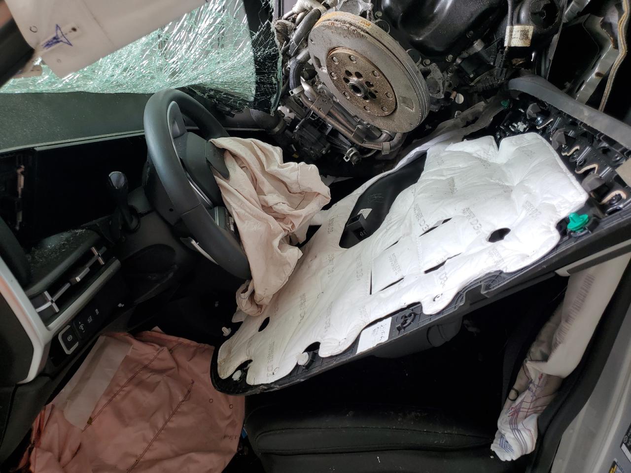 2025 Hyundai Santa Fe Hybrid Sel Silver vin: 5NMP2DG17SH020439 Damage: Airbag - Front Left, Deployed, Replacement Required