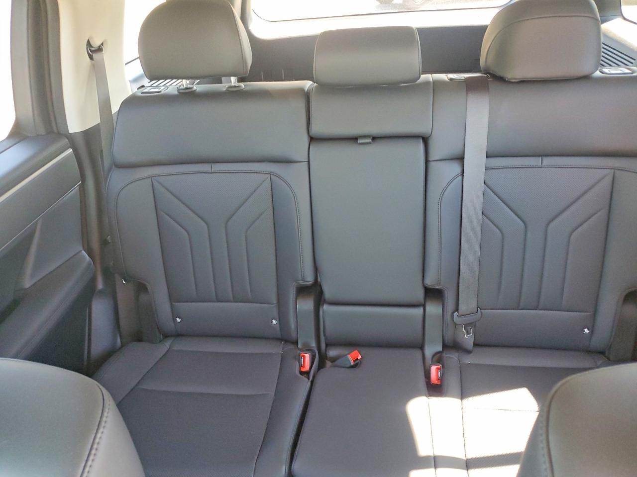 2026 Hyundai Santa Fe Sel Gray vin: 5NMP2DGL0TH212255