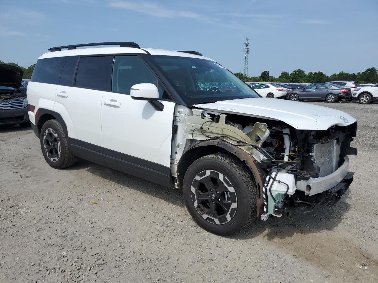 2026 Hyundai Santa Fe Sel White vin: 5NMP2DGL9TH182513 Damage: Right Front Door, Dent(S) W/ Paint Dmg, 9 To 10 Inches