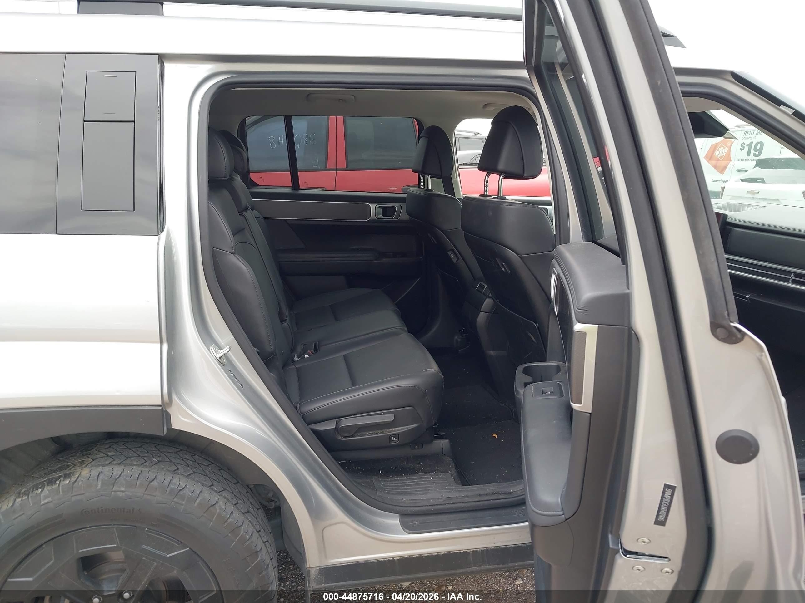 2024 Hyundai Santa Fe Xrt Серебряный vin: 5NMP3DGL6RH021445