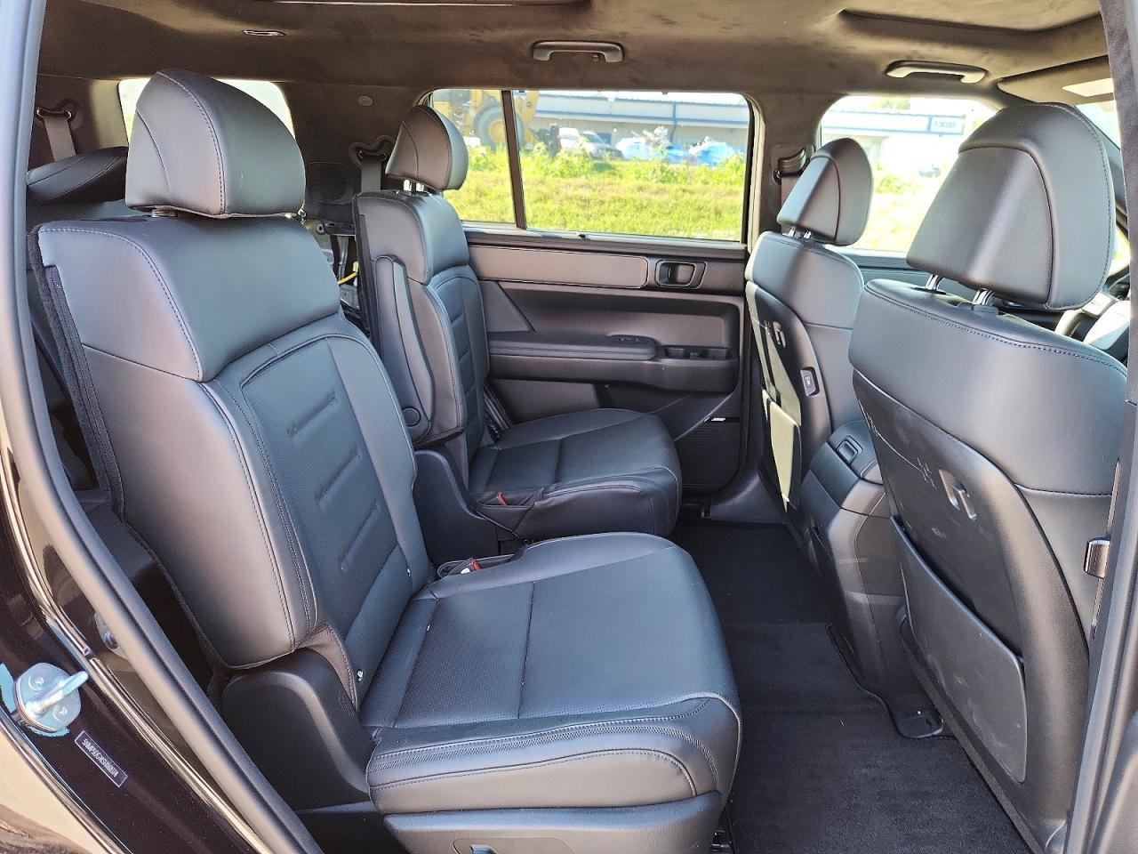2025 Hyundai Santa Fe Calligraphy Black vin: 5NMP5DG14SH068374
