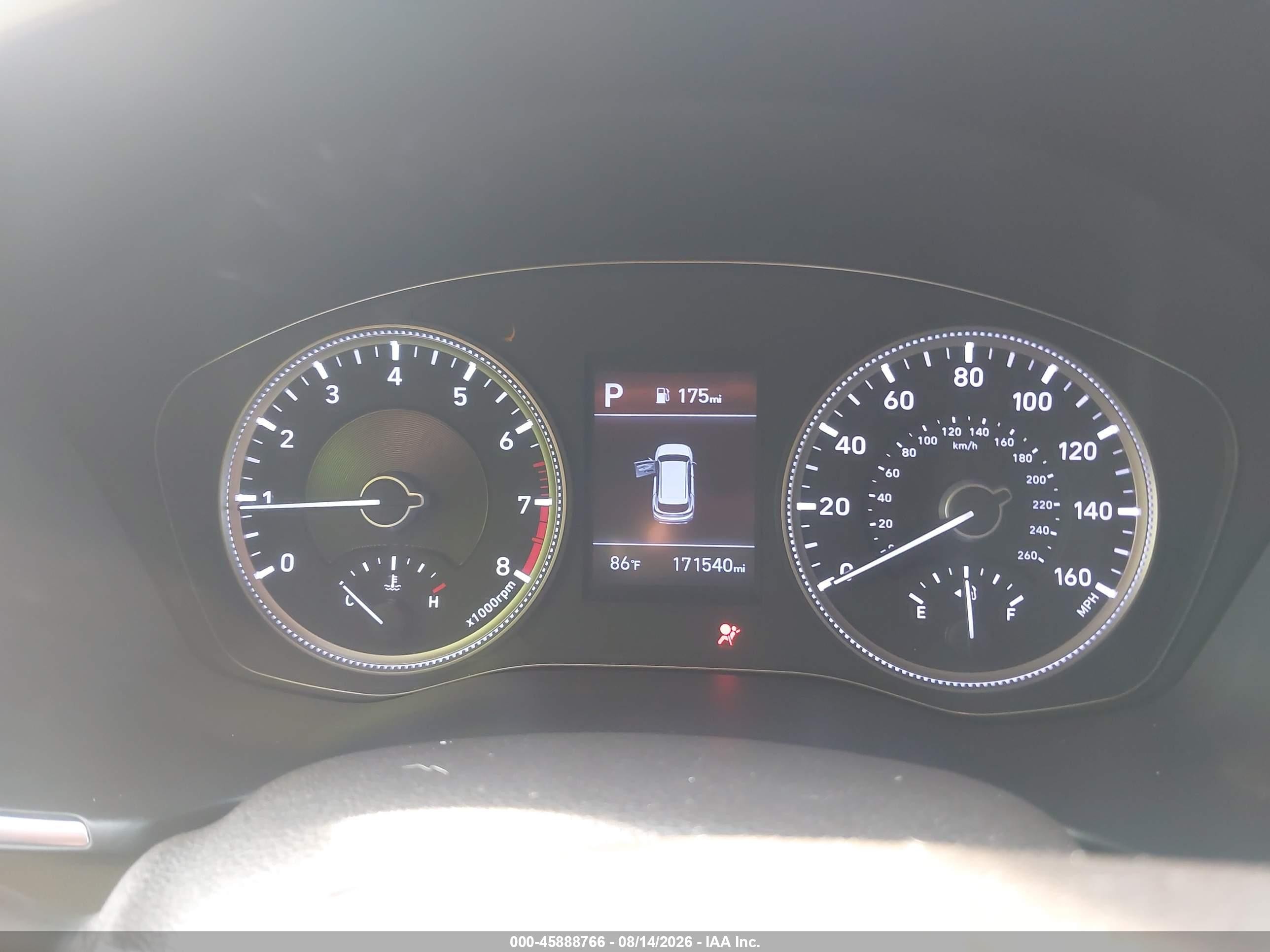 2019 Hyundai Santa Fe Se Silver vin: 5NMS23AD0KH043262