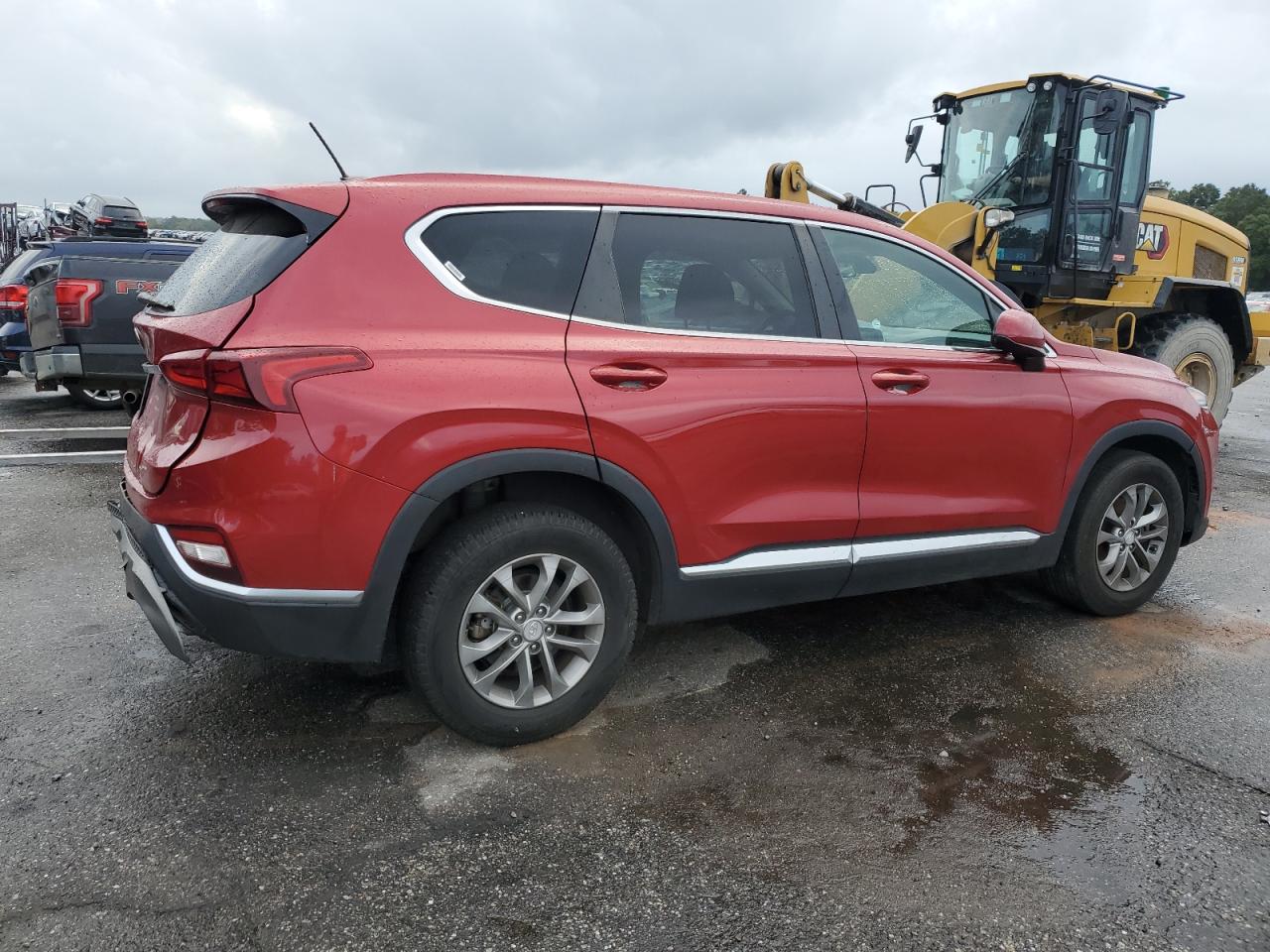 2019 Hyundai Santa Fe Se Red vin: 5NMS23AD0KH112421