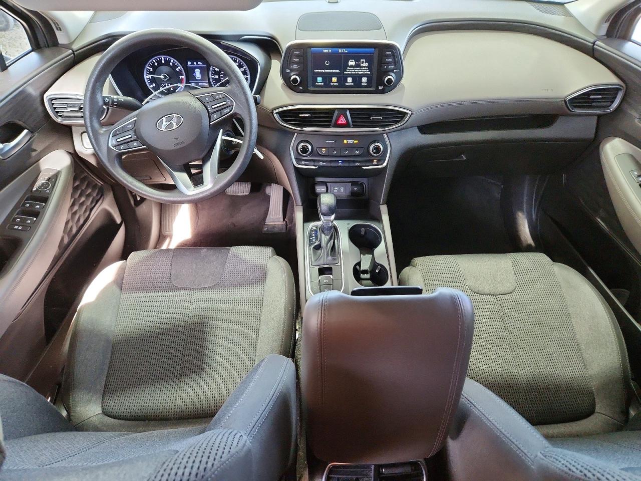 2019 Hyundai Santa Fe Se Gray vin: 5NMS23AD1KH110810
