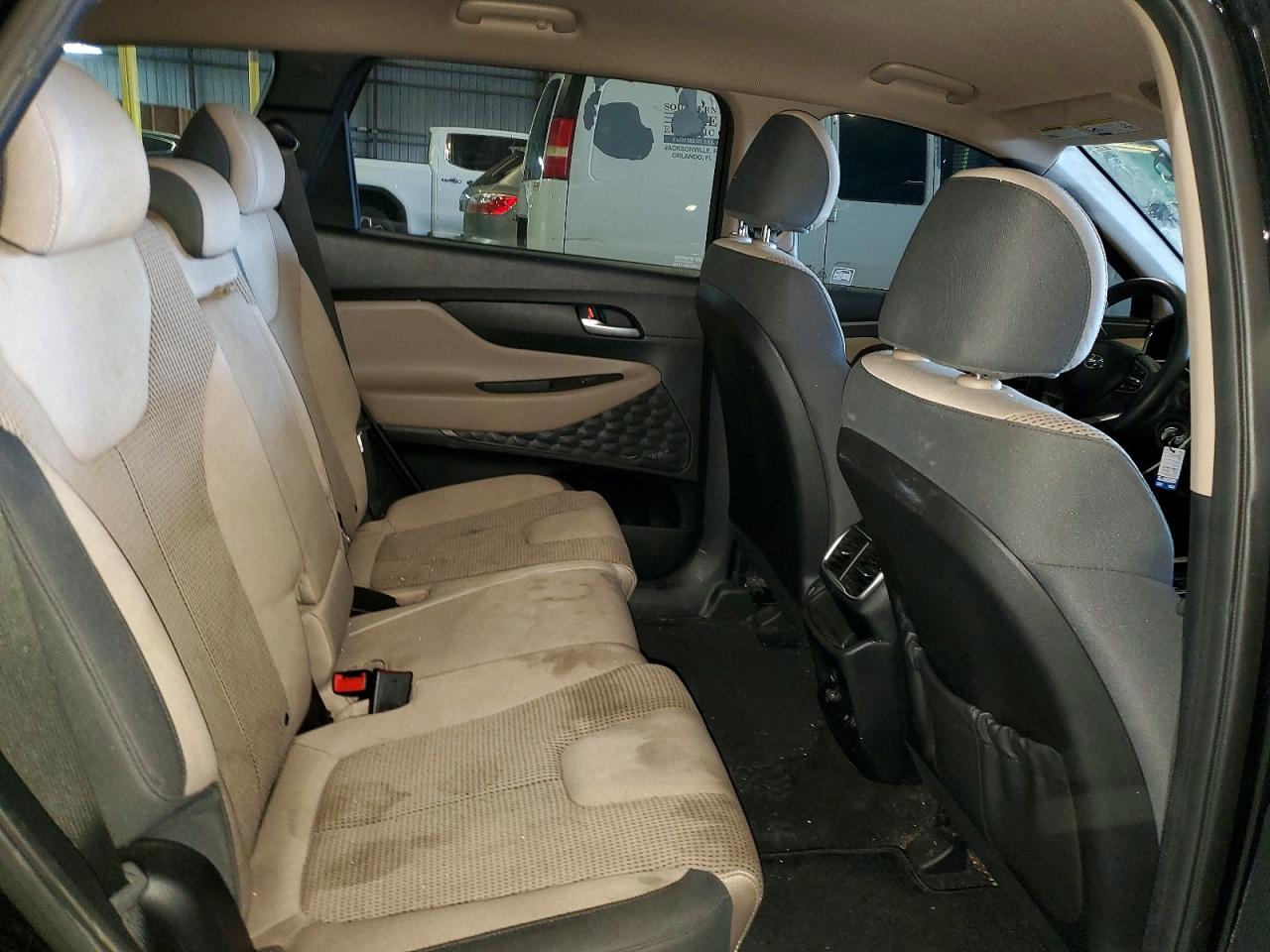 2019 Hyundai Santa Fe Se 2.4l Черный vin: 5NMS23AD3KH083366