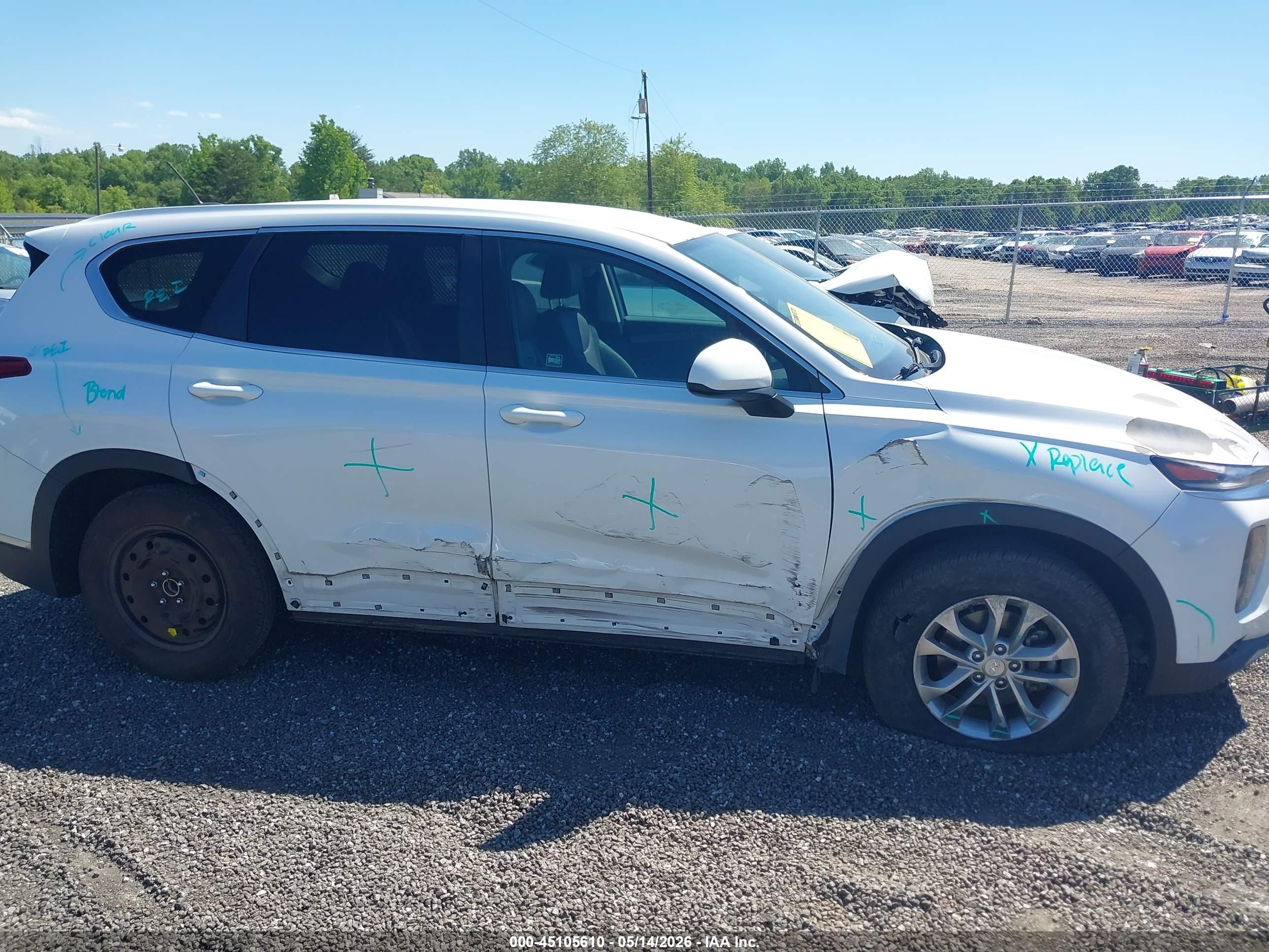 2019 Hyundai Santa Fe Se White vin: 5NMS23AD4KH098944
