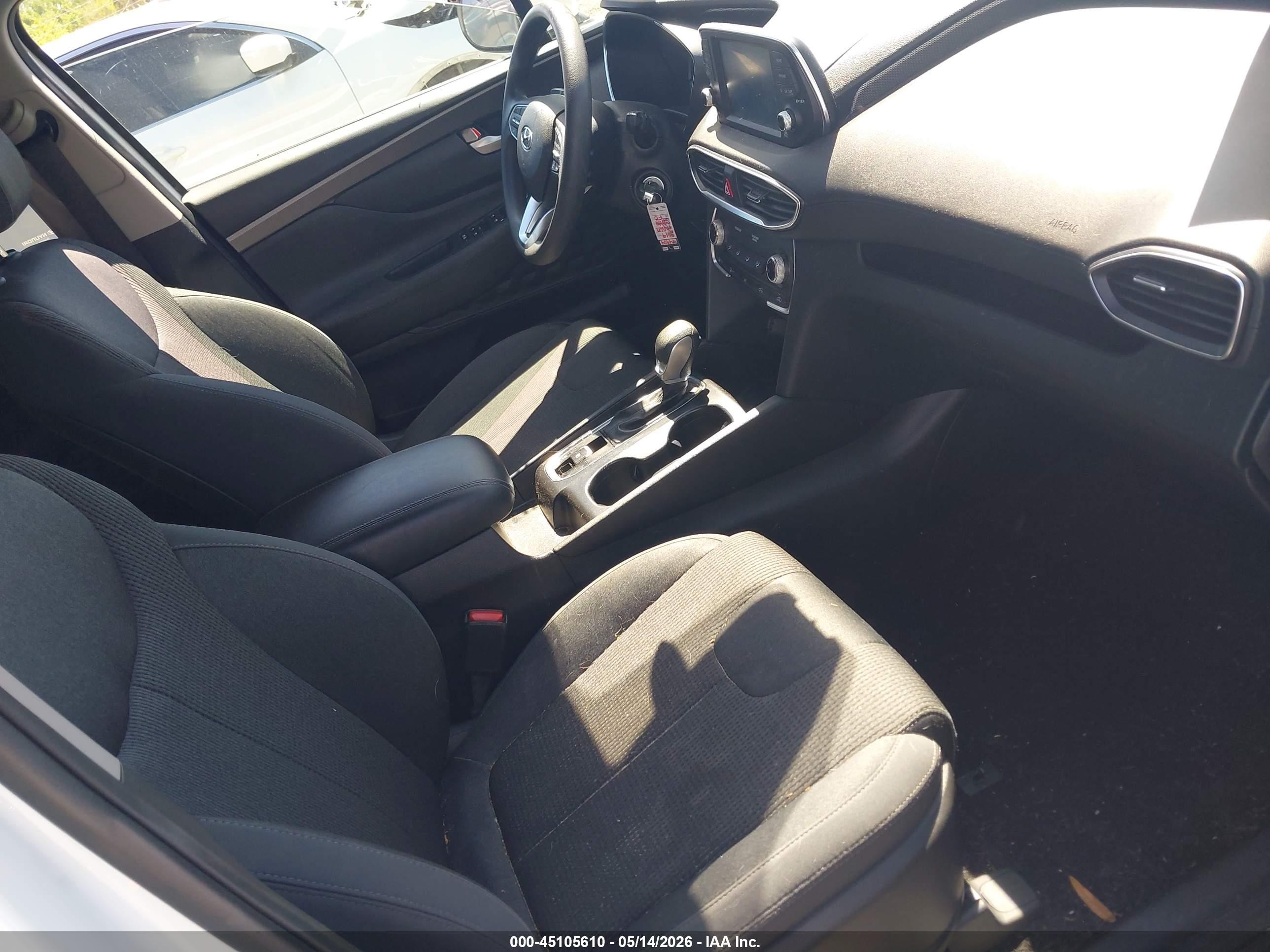 2019 Hyundai Santa Fe Se White vin: 5NMS23AD4KH098944
