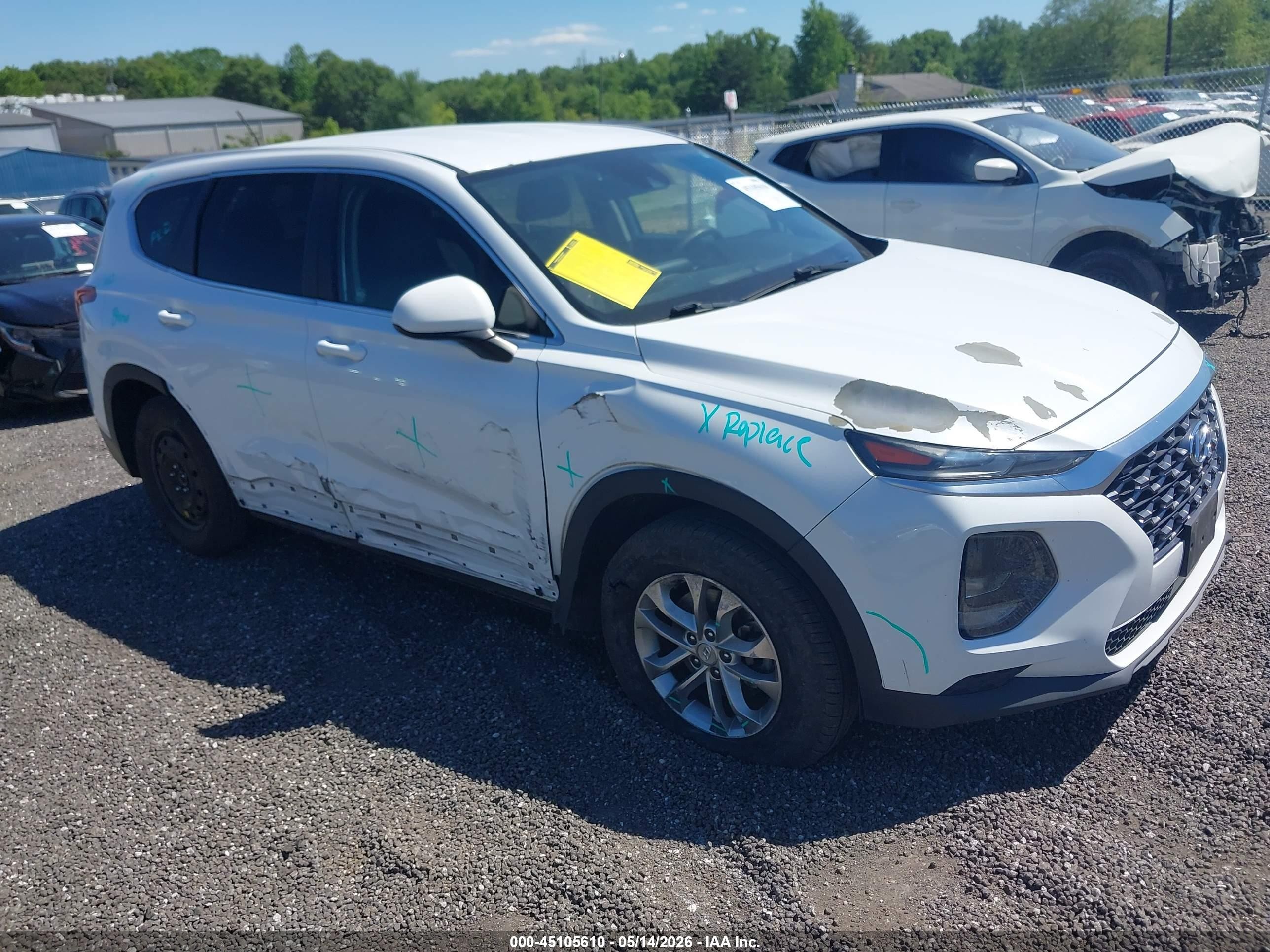 2019 Hyundai Santa Fe Se White vin: 5NMS23AD4KH098944