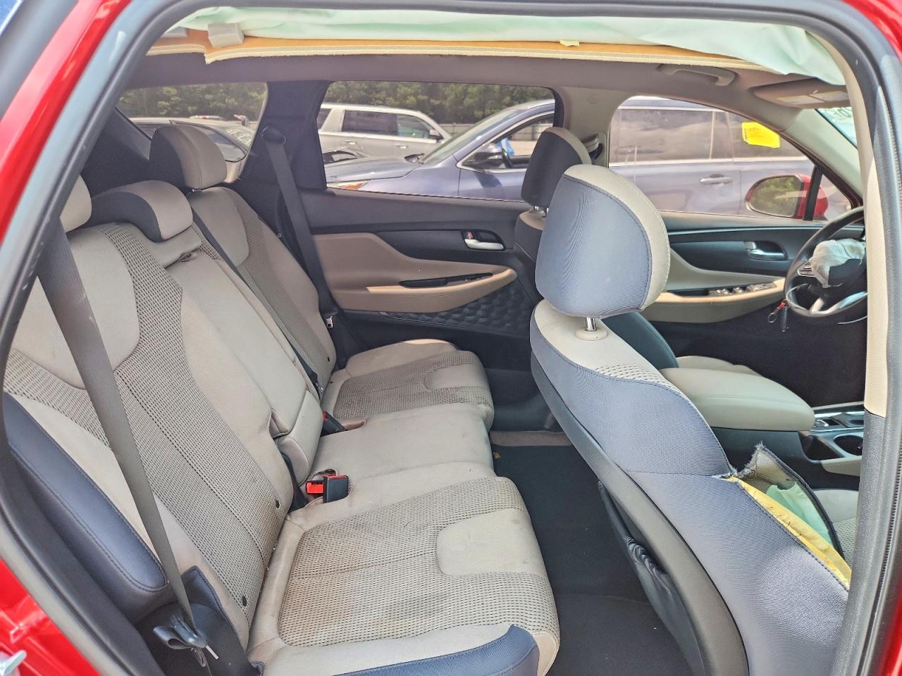 2019 Hyundai Santa Fe Se Красный vin: 5NMS23AD4KH134440