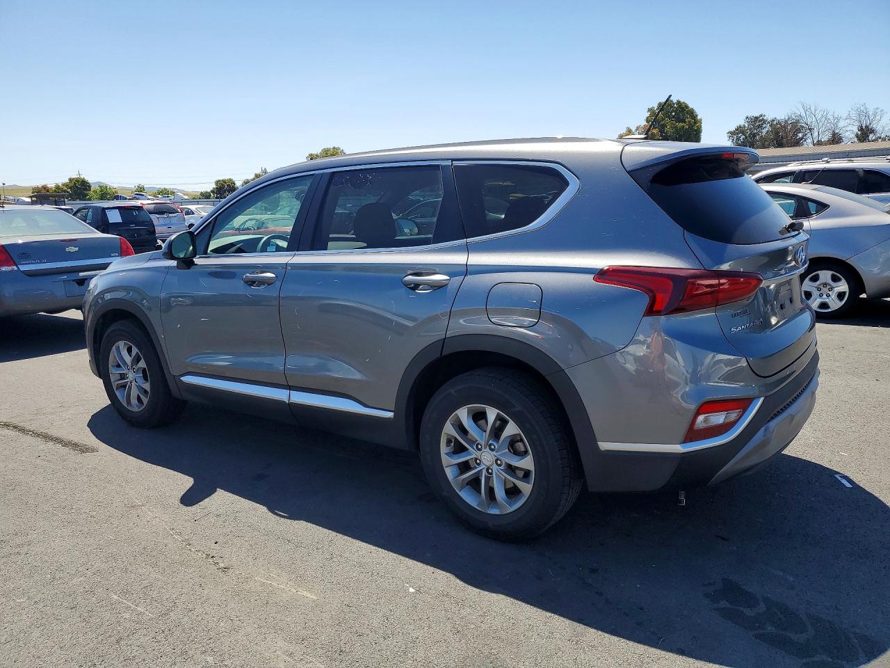 2019 Hyundai Santa Fe Se Gray vin: 5NMS23AD5KH009611