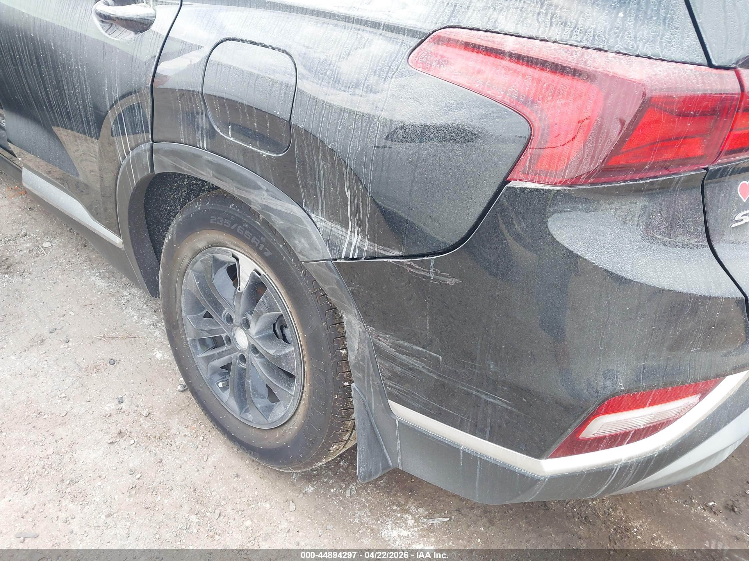 2020 Hyundai Santa Fe Se Gray vin: 5NMS23AD5LH239635