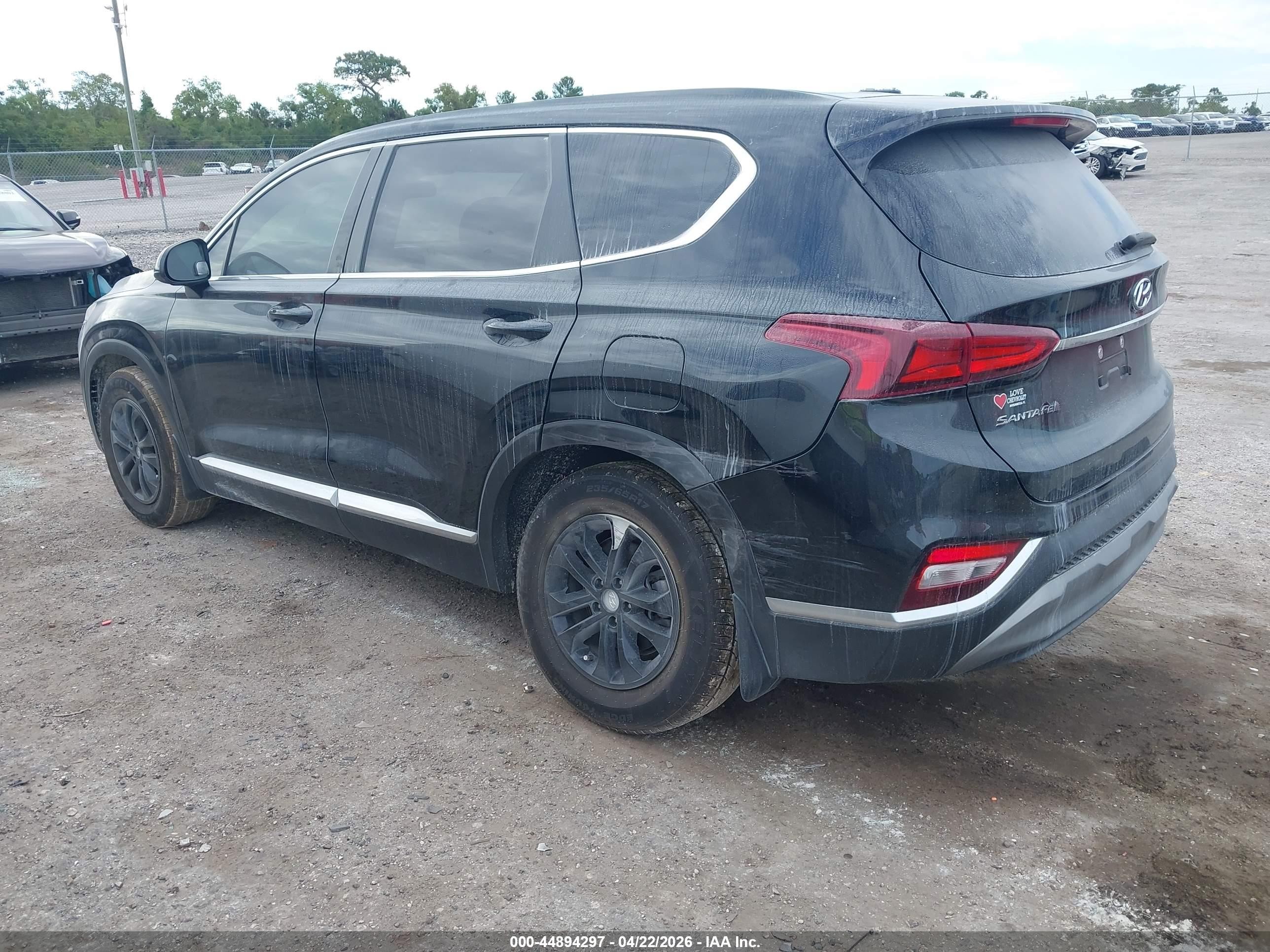 2020 Hyundai Santa Fe Se Gray vin: 5NMS23AD5LH239635