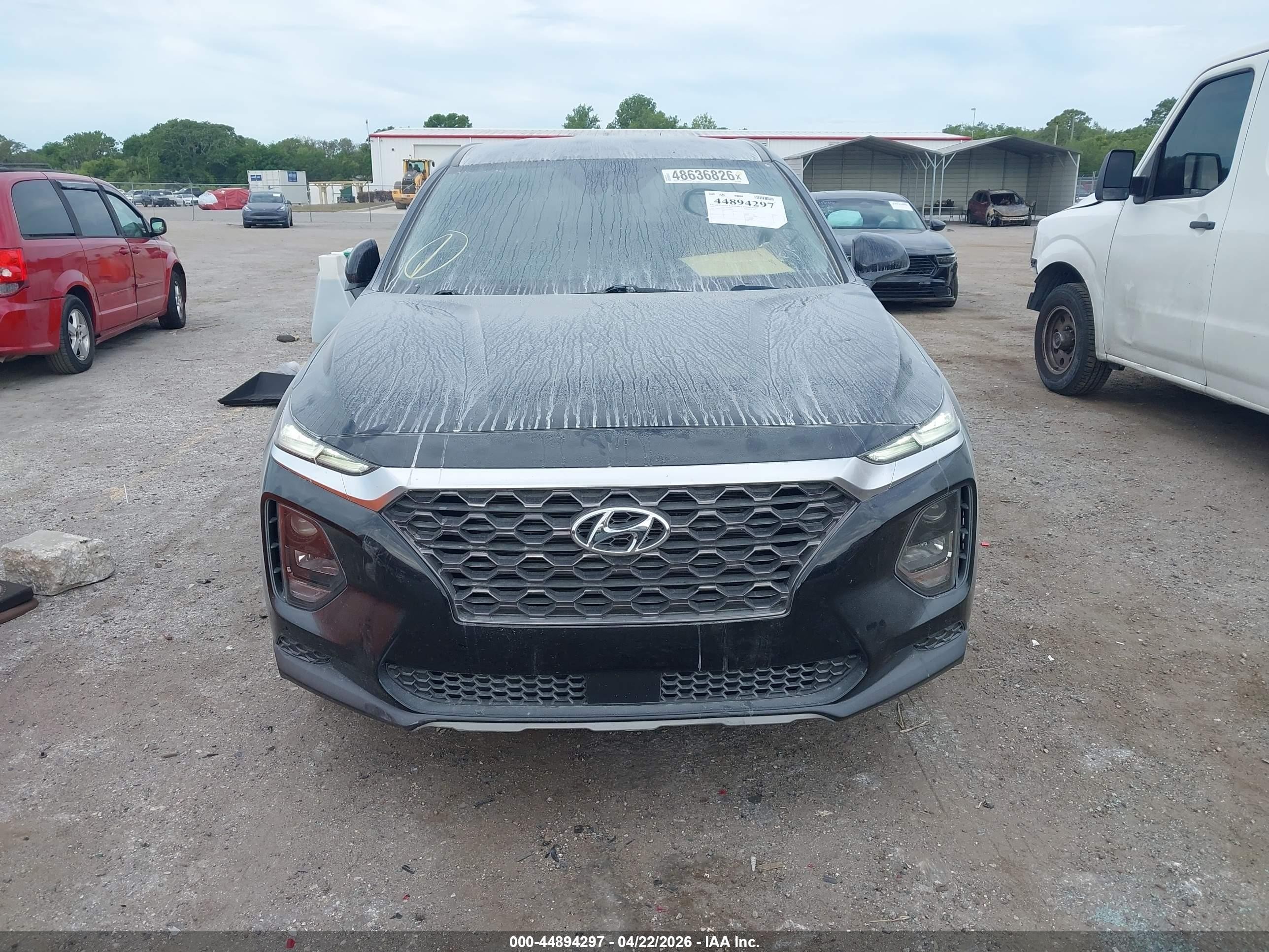 2020 Hyundai Santa Fe Se Gray vin: 5NMS23AD5LH239635