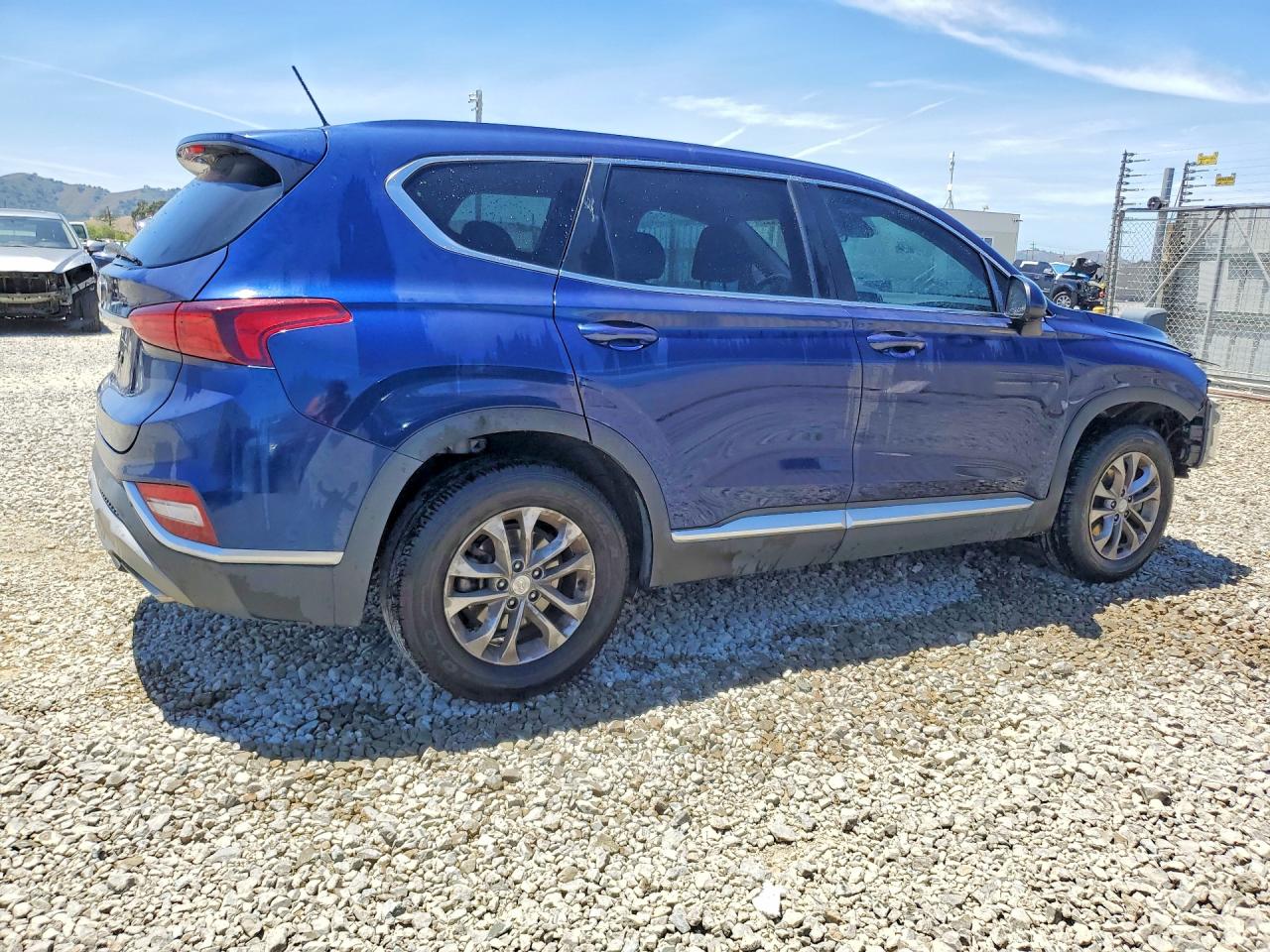 2020 Hyundai Santa Fe Se Blue vin: 5NMS23AD6LH207759