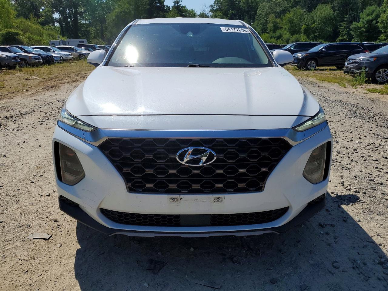 2019 Hyundai Santa Fe Se White vin: 5NMS23AD8KH007710