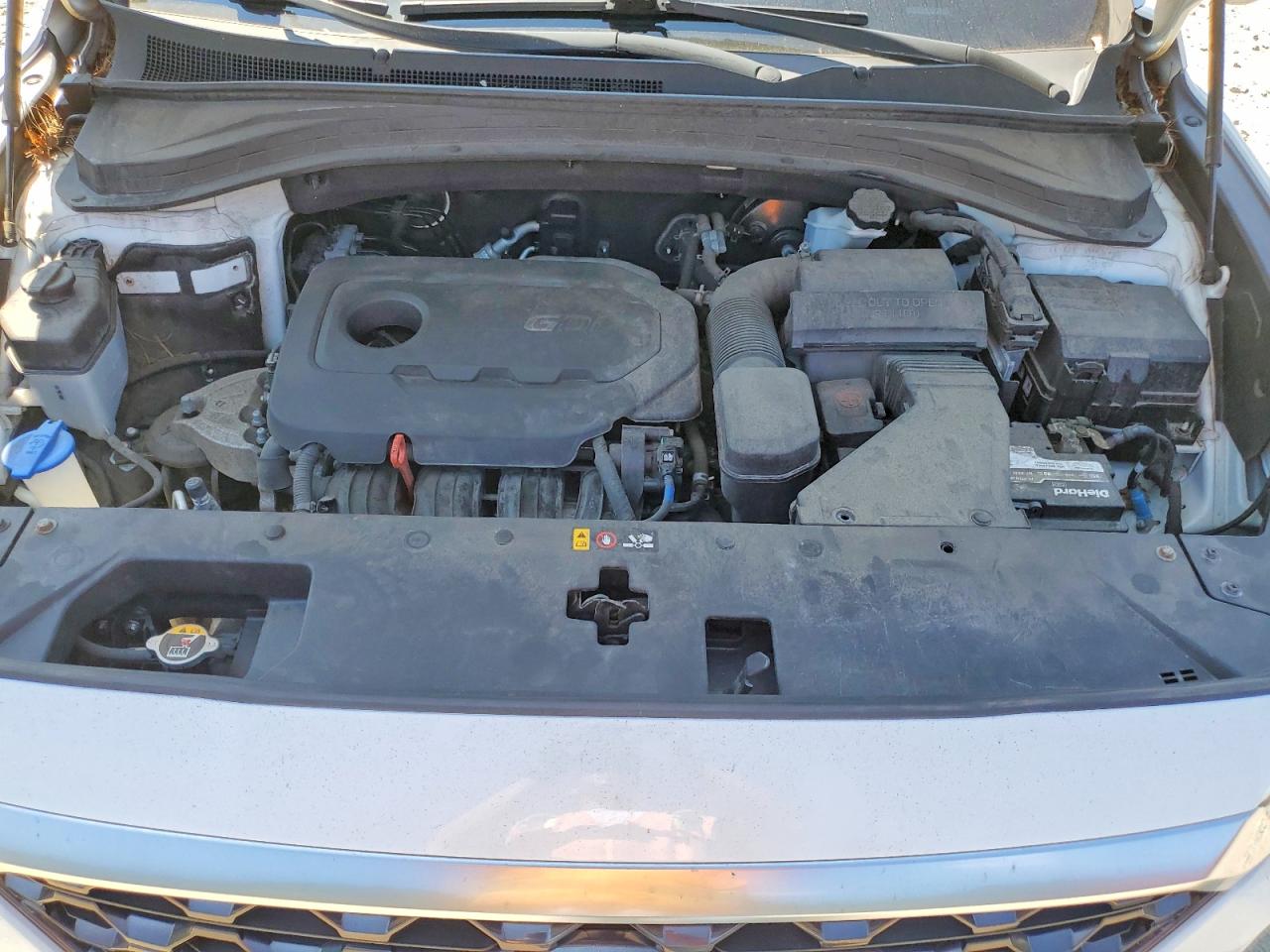 2019 Hyundai Santa Fe Se White vin: 5NMS23AD8KH007710