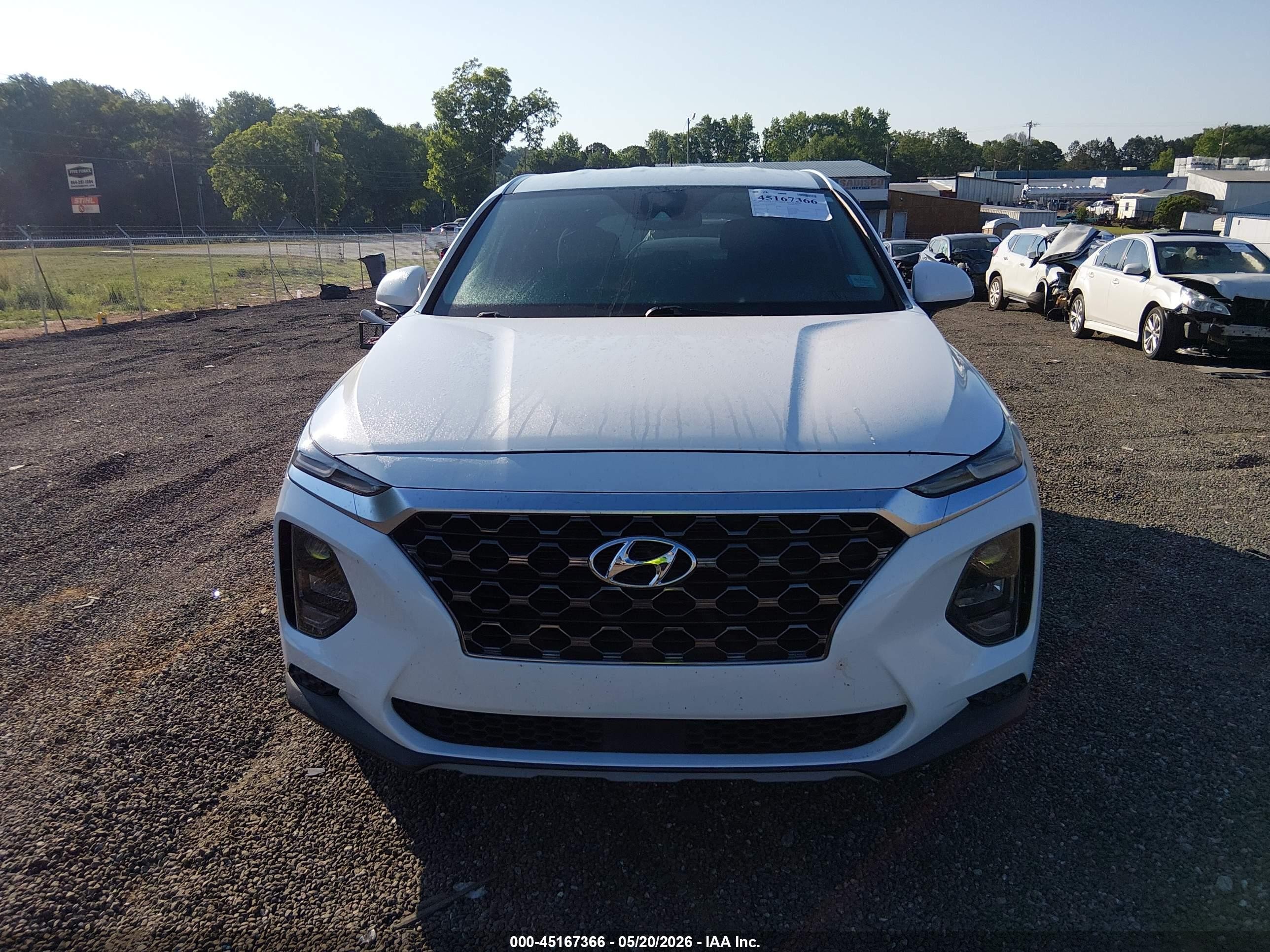 2019 Hyundai Santa Fe Se White vin: 5NMS23AD9KH096431