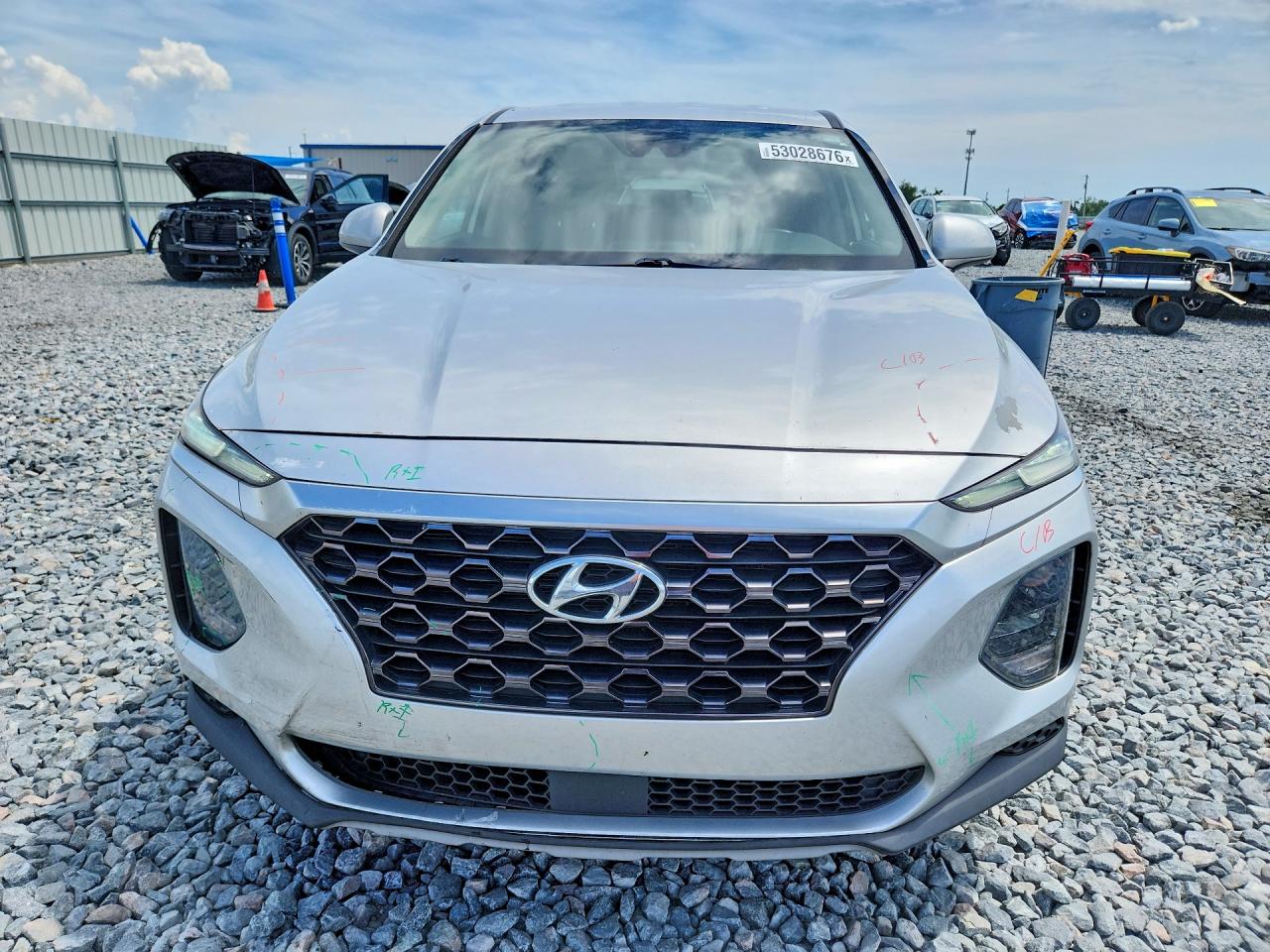 2019 Hyundai Santa Fe Se Серебряный vin: 5NMS23AD9KH127807