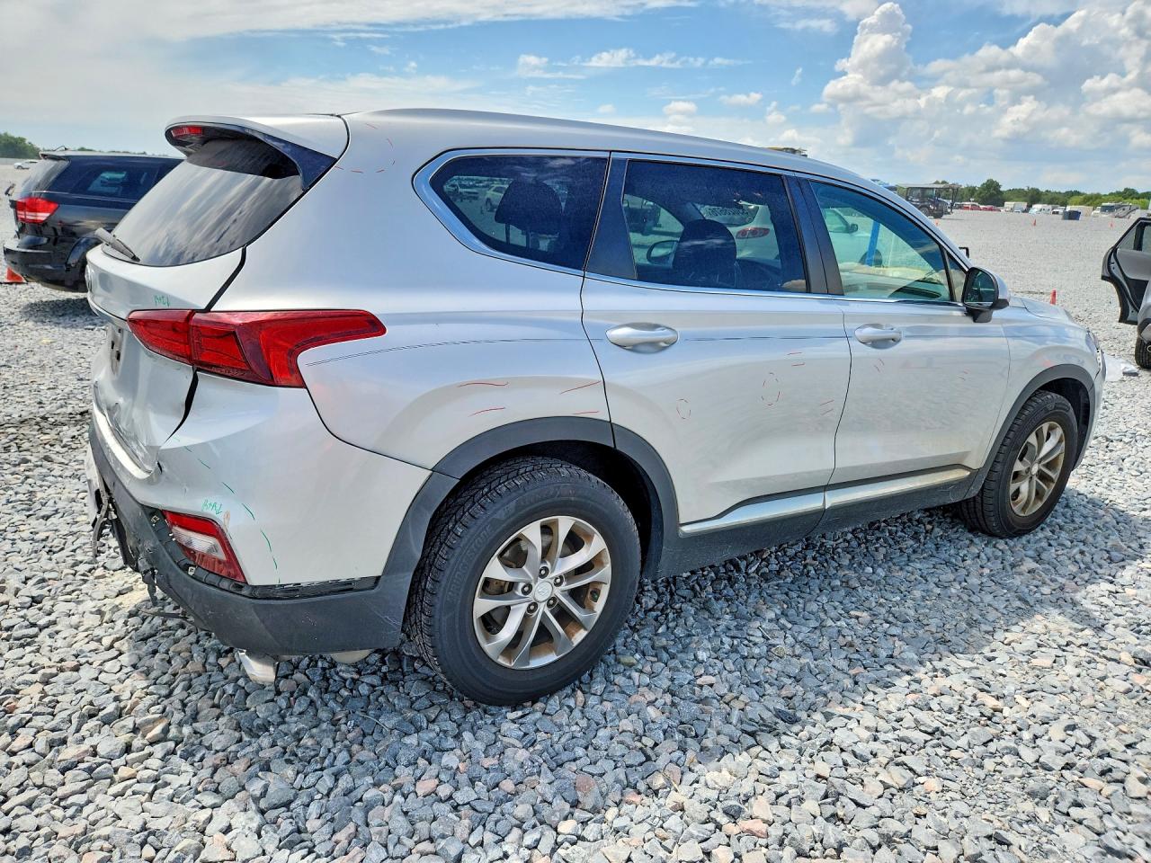 2019 Hyundai Santa Fe Se Серебряный vin: 5NMS23AD9KH127807