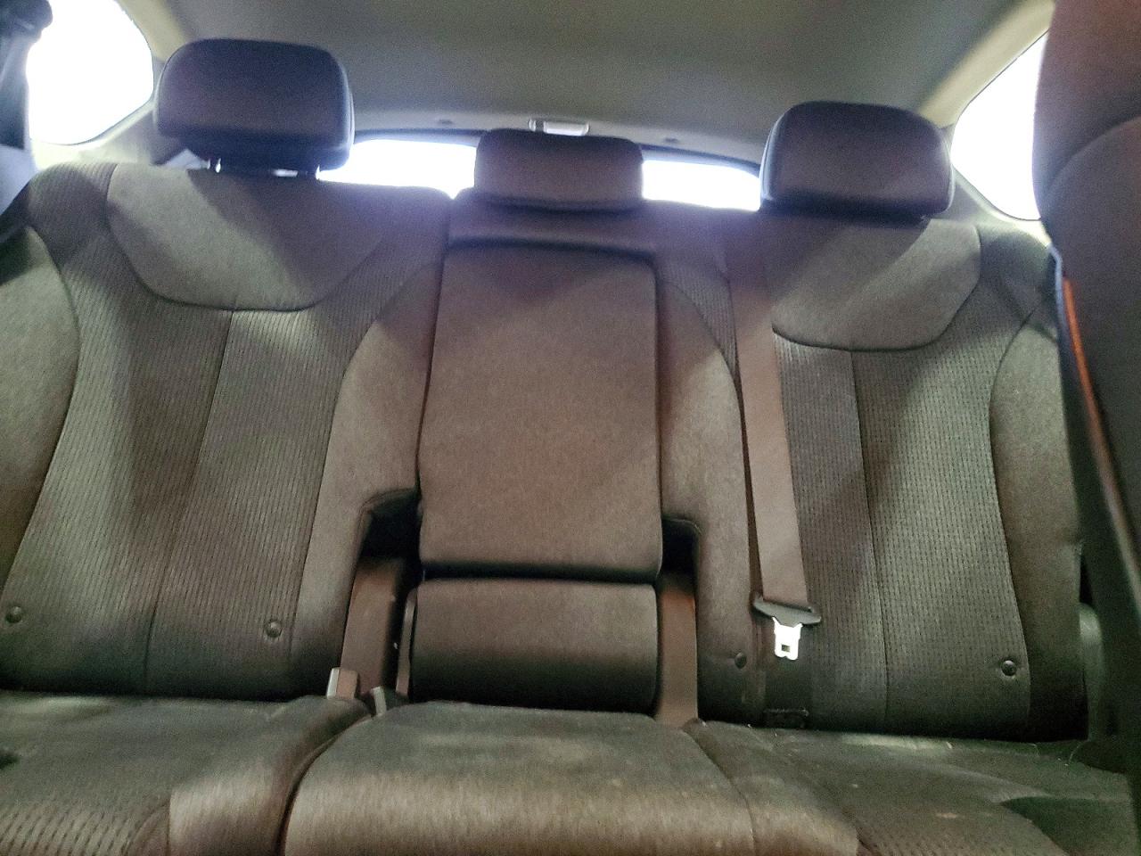 2023 Hyundai Santa Fe Sel Silver vin: 5NMS24AJ9PH653051