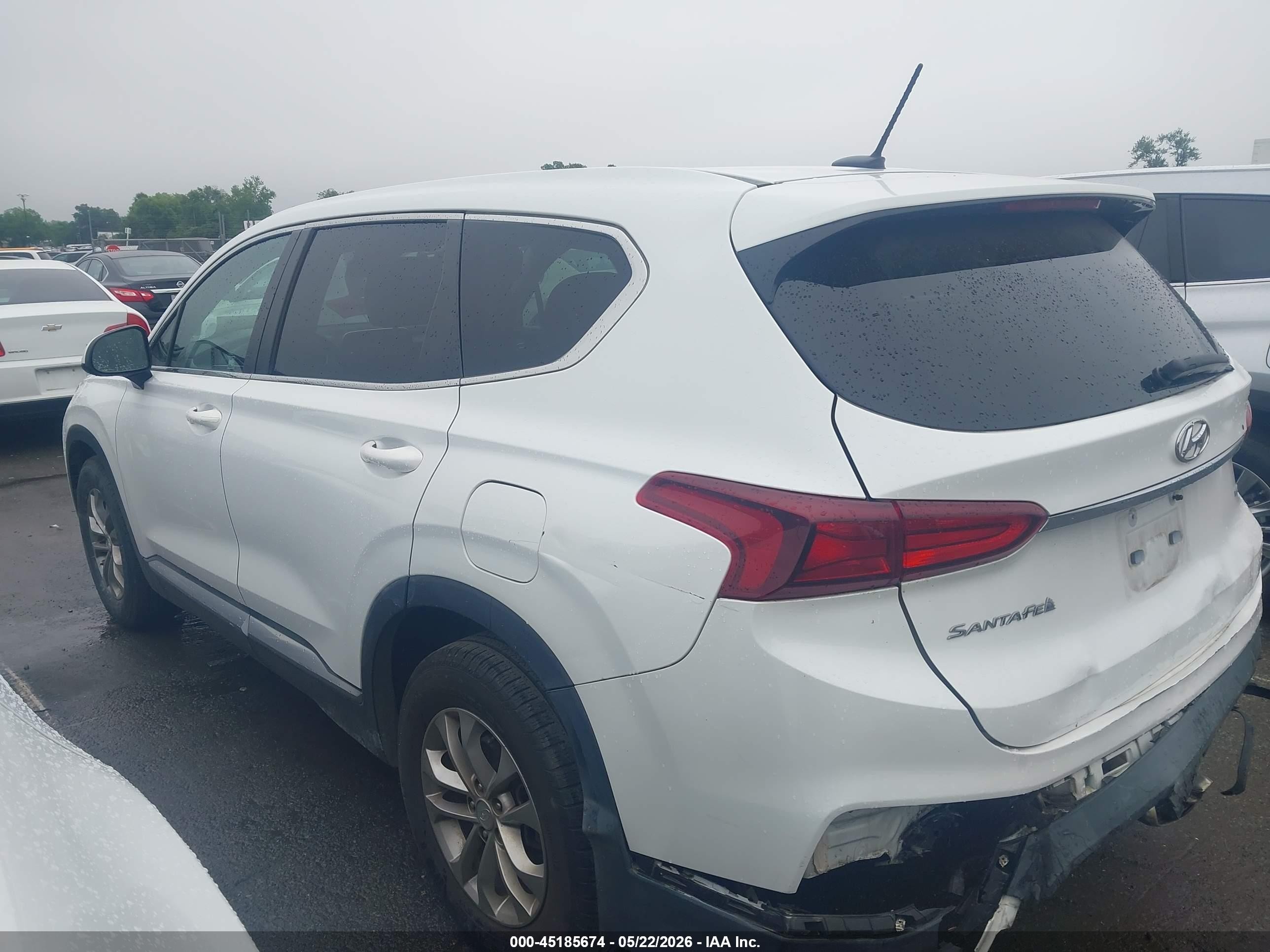 2019 Hyundai Santa Fe Se White vin: 5NMS2CAD1KH019309