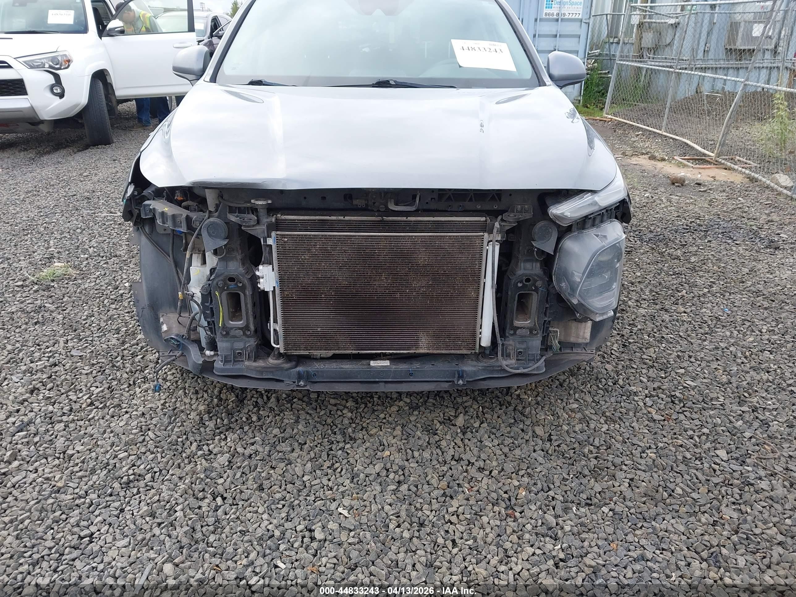 2019 Hyundai Santa Fe Se Gray vin: 5NMS2CAD8KH082682