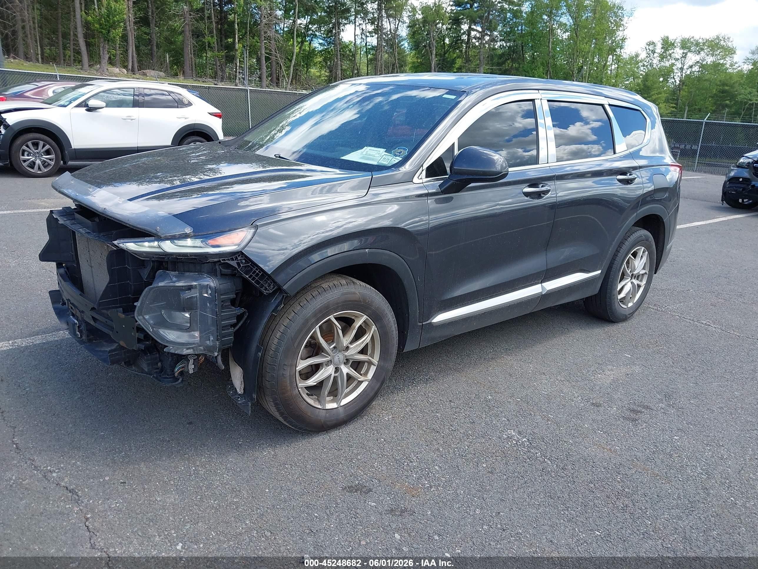 2020 Hyundai Santa Fe Se Gray vin: 5NMS2CADXLH186642