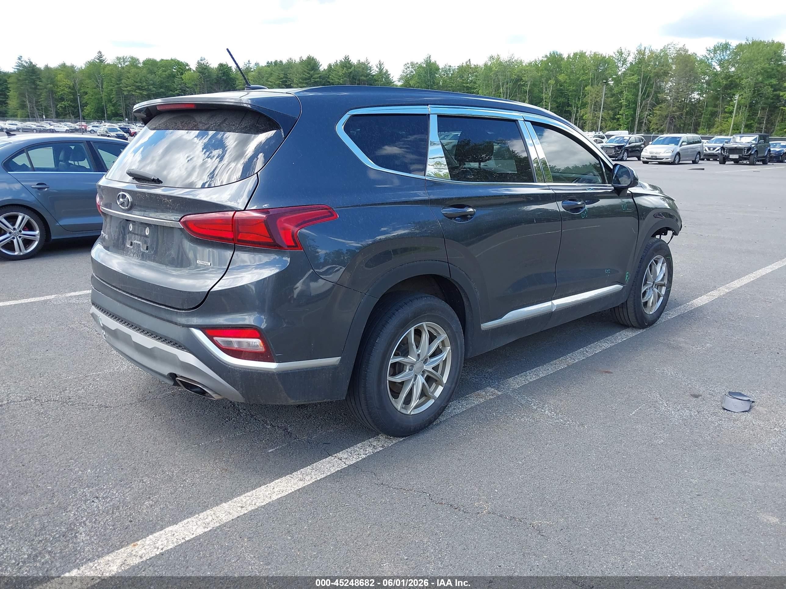 2020 Hyundai Santa Fe Se Gray vin: 5NMS2CADXLH186642