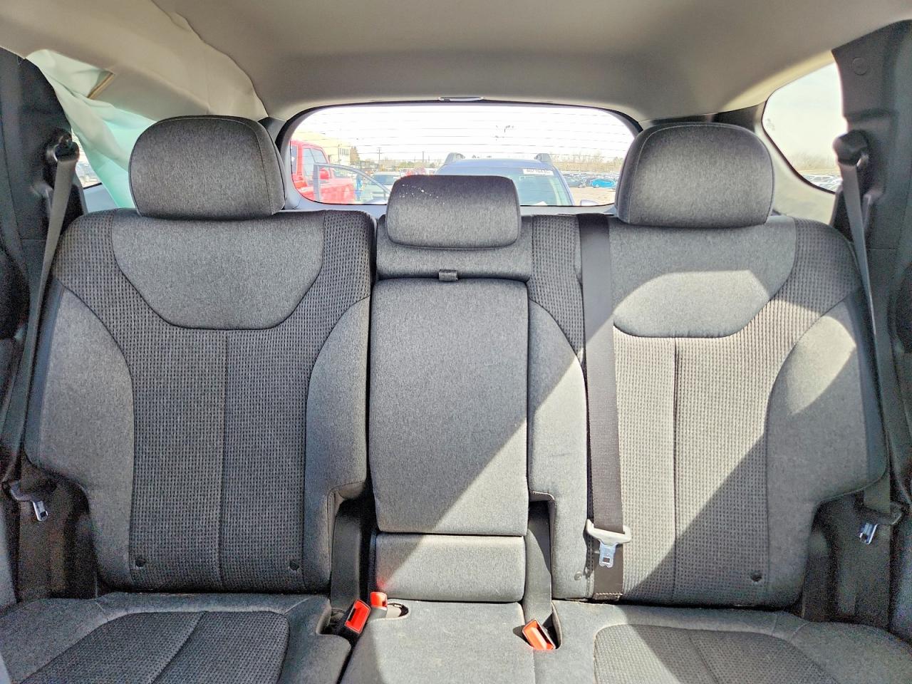 2021 Hyundai Santa Fe Sel Gray vin: 5NMS2DAJ0MH351434