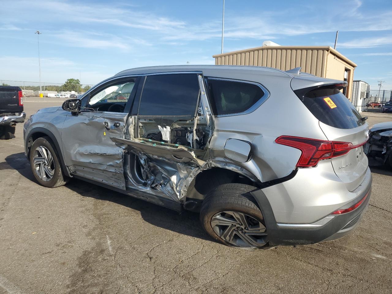 2021 Hyundai Santa Fe Sel Silver vin: 5NMS2DAJ0MH355130