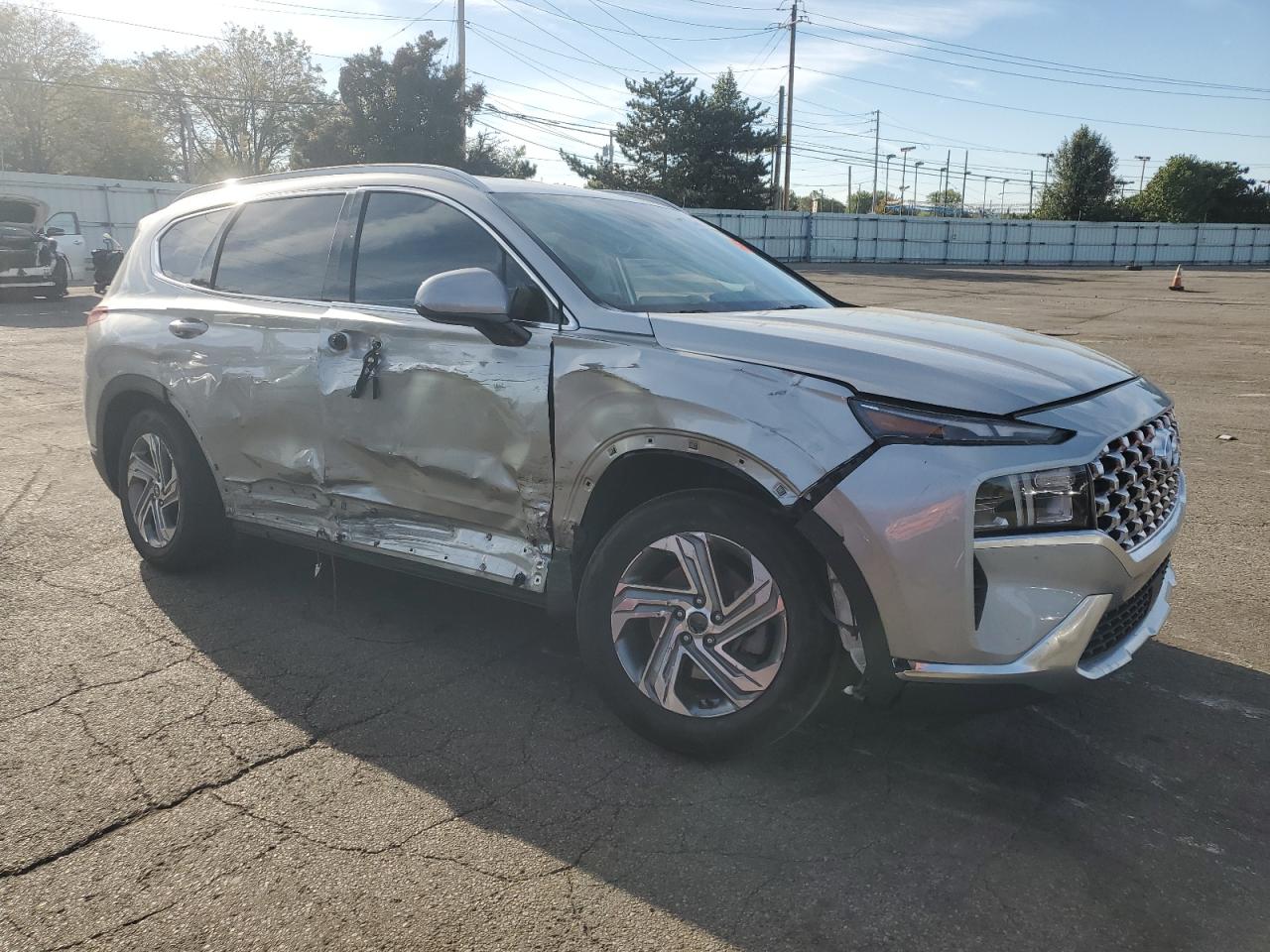 2021 Hyundai Santa Fe Sel Silver vin: 5NMS2DAJ0MH355130