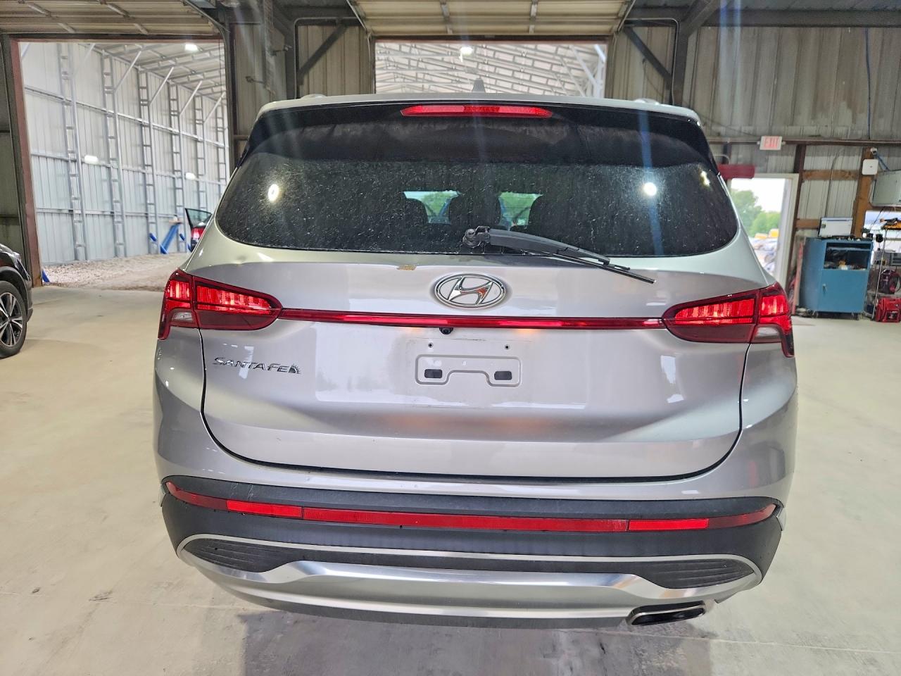 2022 Hyundai Santa Fe Sel Silver vin: 5NMS2DAJ2NH477716