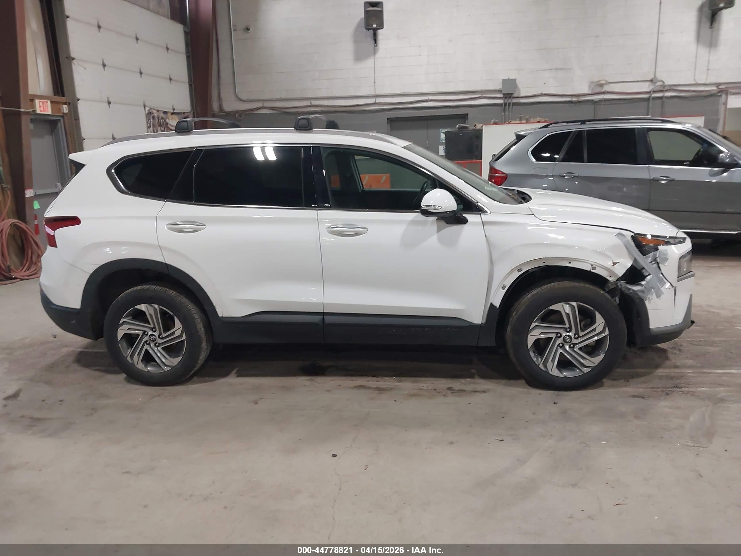 2023 Hyundai Santa Fe Sel White vin: 5NMS2DAJXPH600780