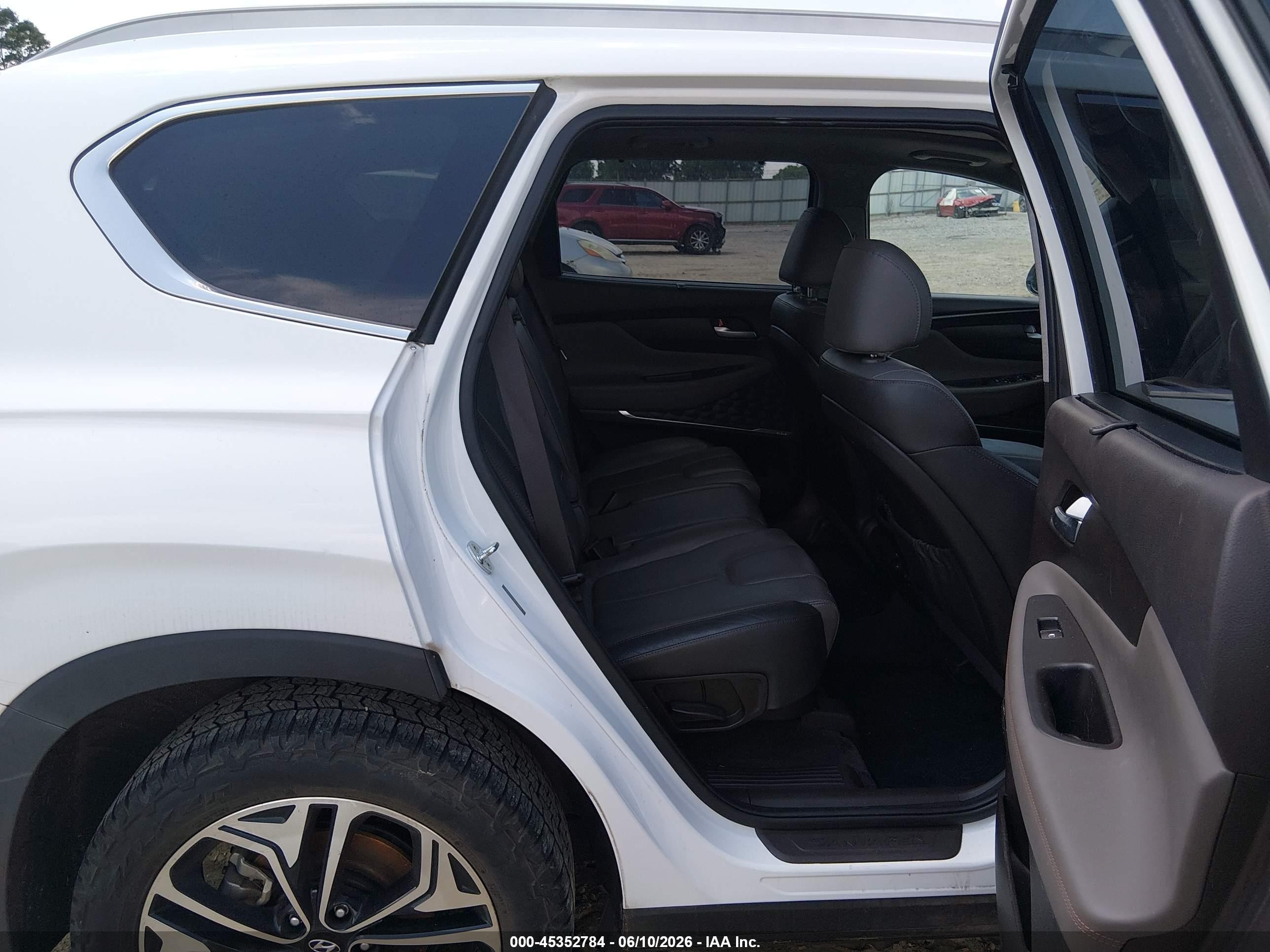 2020 Hyundai Santa Fe Sel 2.0t White vin: 5NMS33AAXLH188152