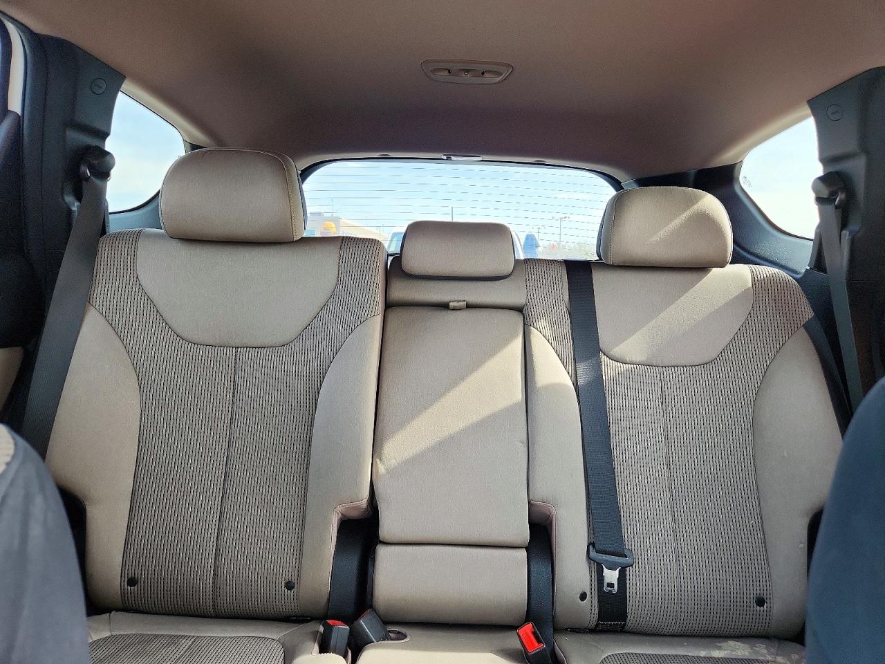 2019 Hyundai Santa Fe Sel Plus 2.4l Белый vin: 5NMS33AD0KH072127