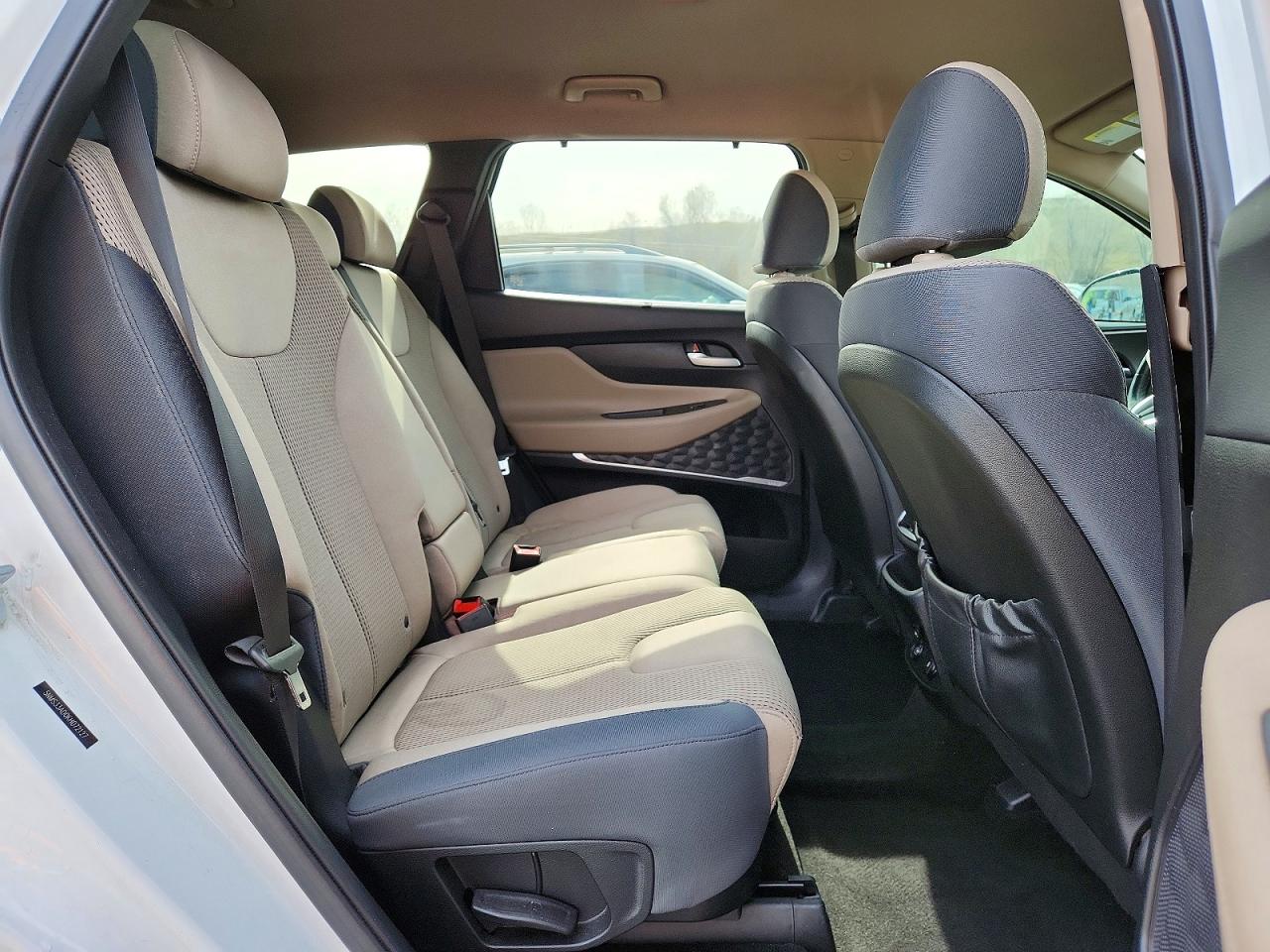2019 Hyundai Santa Fe Sel Plus 2.4l Белый vin: 5NMS33AD0KH072127