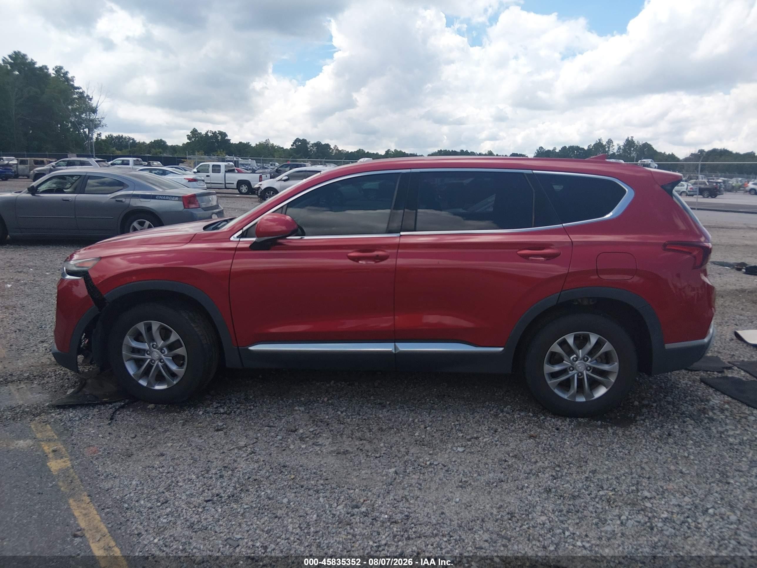 2019 Hyundai Santa Fe Sel Red vin: 5NMS33AD1KH001504