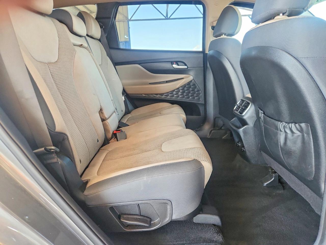 2019 Hyundai Santa Fe Sel 2.4l Gray vin: 5NMS33AD2KH106102