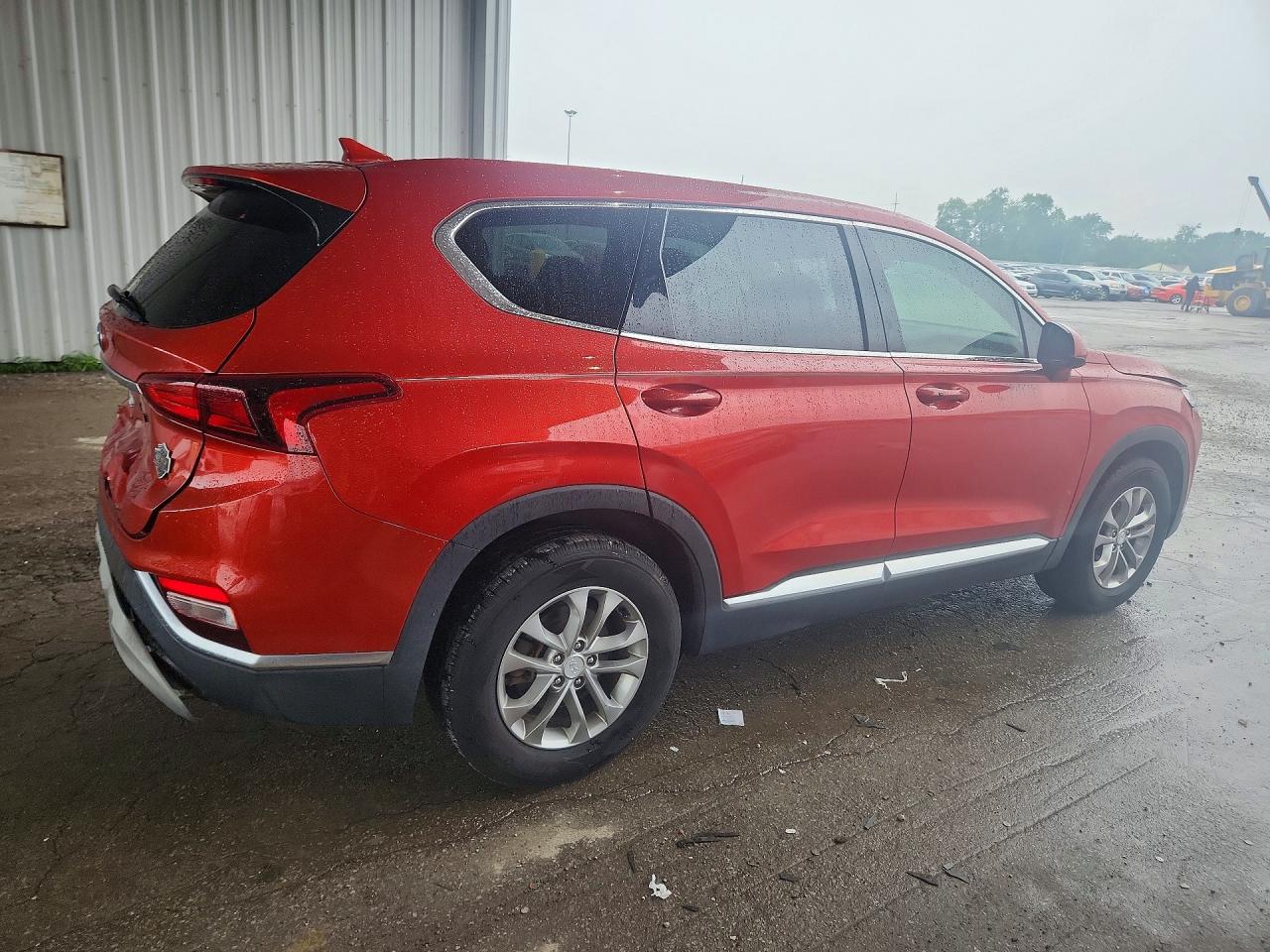 2020 Hyundai Santa Fe Sel Red vin: 5NMS33AD2LH196935