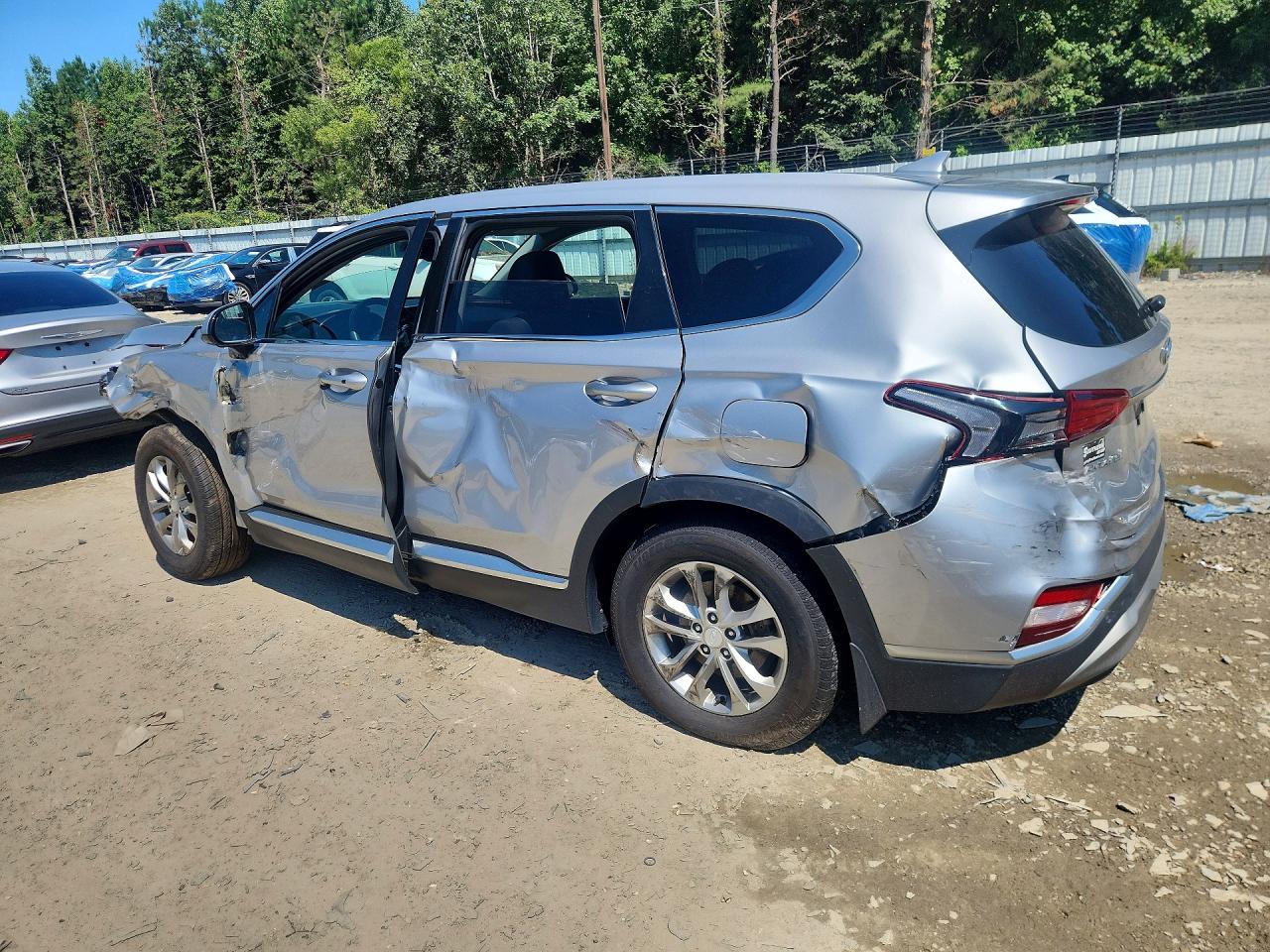 2020 Hyundai Santa Fe Sel Silver vin: 5NMS33AD3LH270900