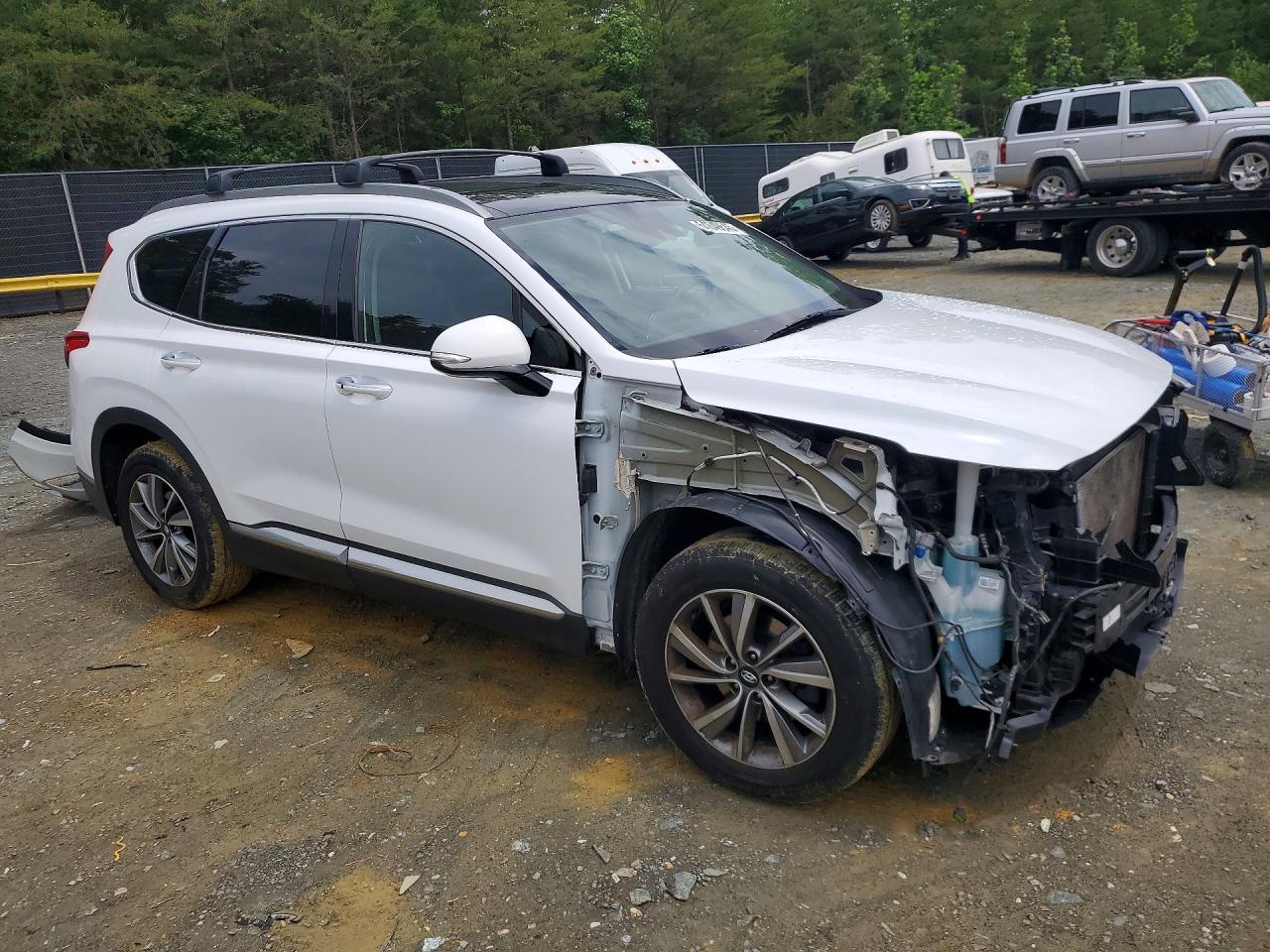 2020 Hyundai Santa Fe Sel White vin: 5NMS33AD4LH220751